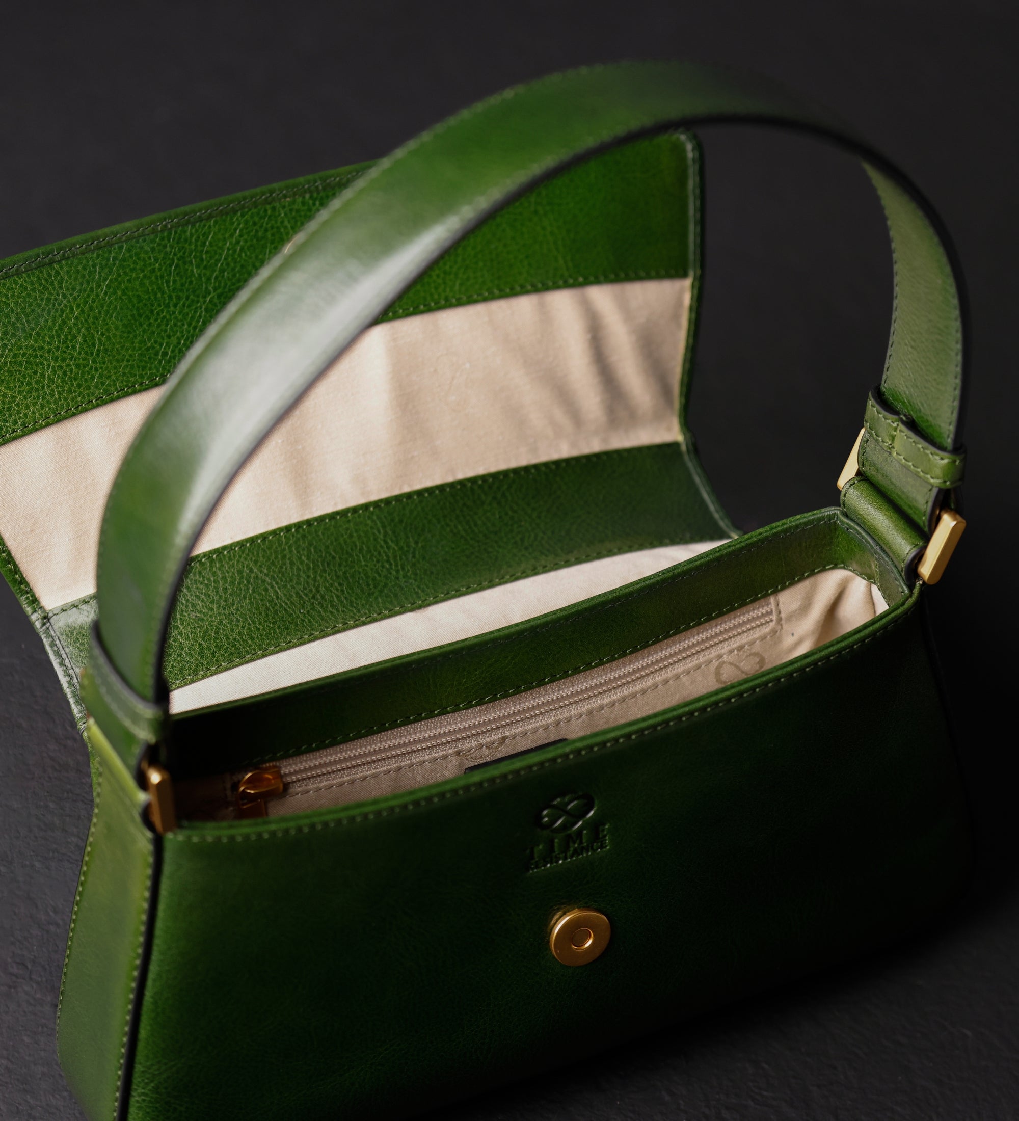 Bolso de mano baguette de cuero: Bright Lights, Big City