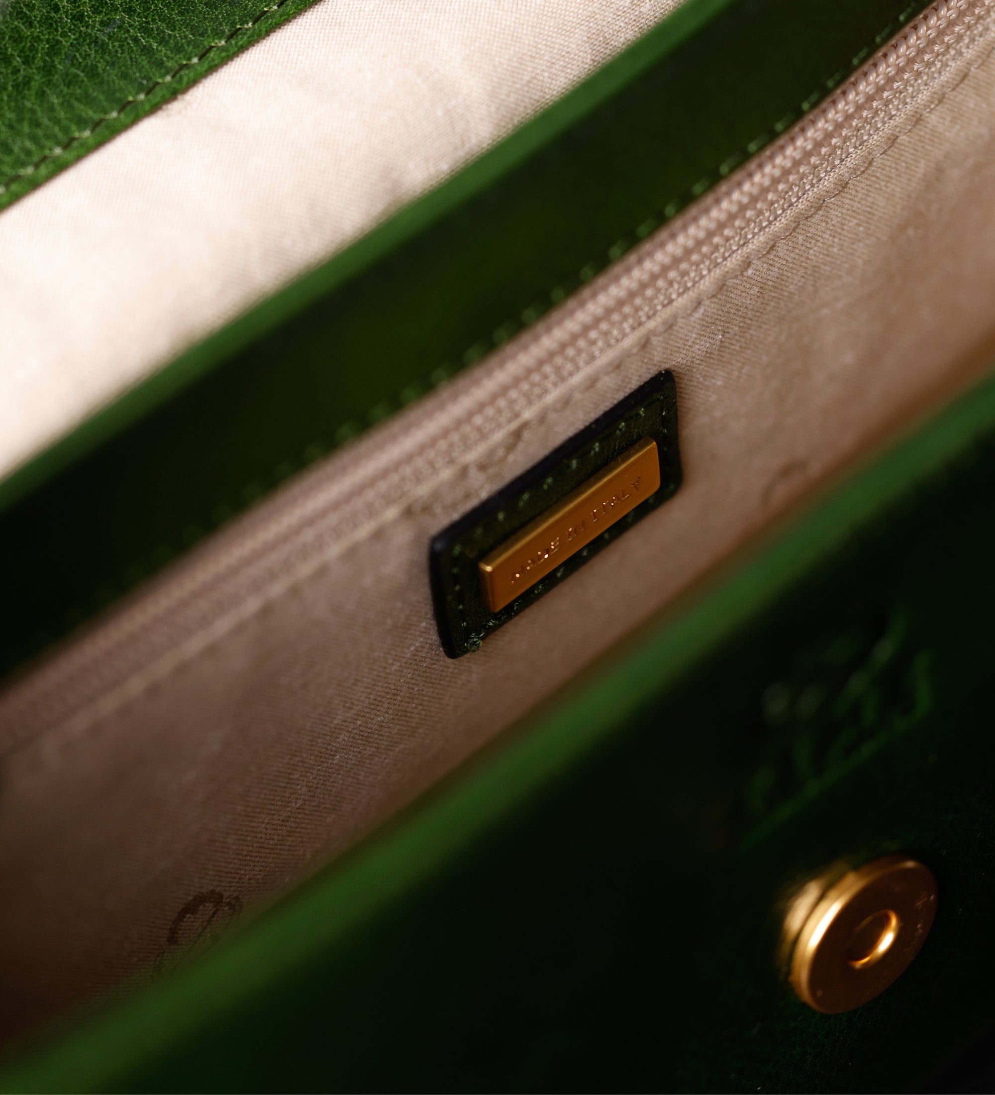 Bolso de mano baguette de cuero: Bright Lights, Big City