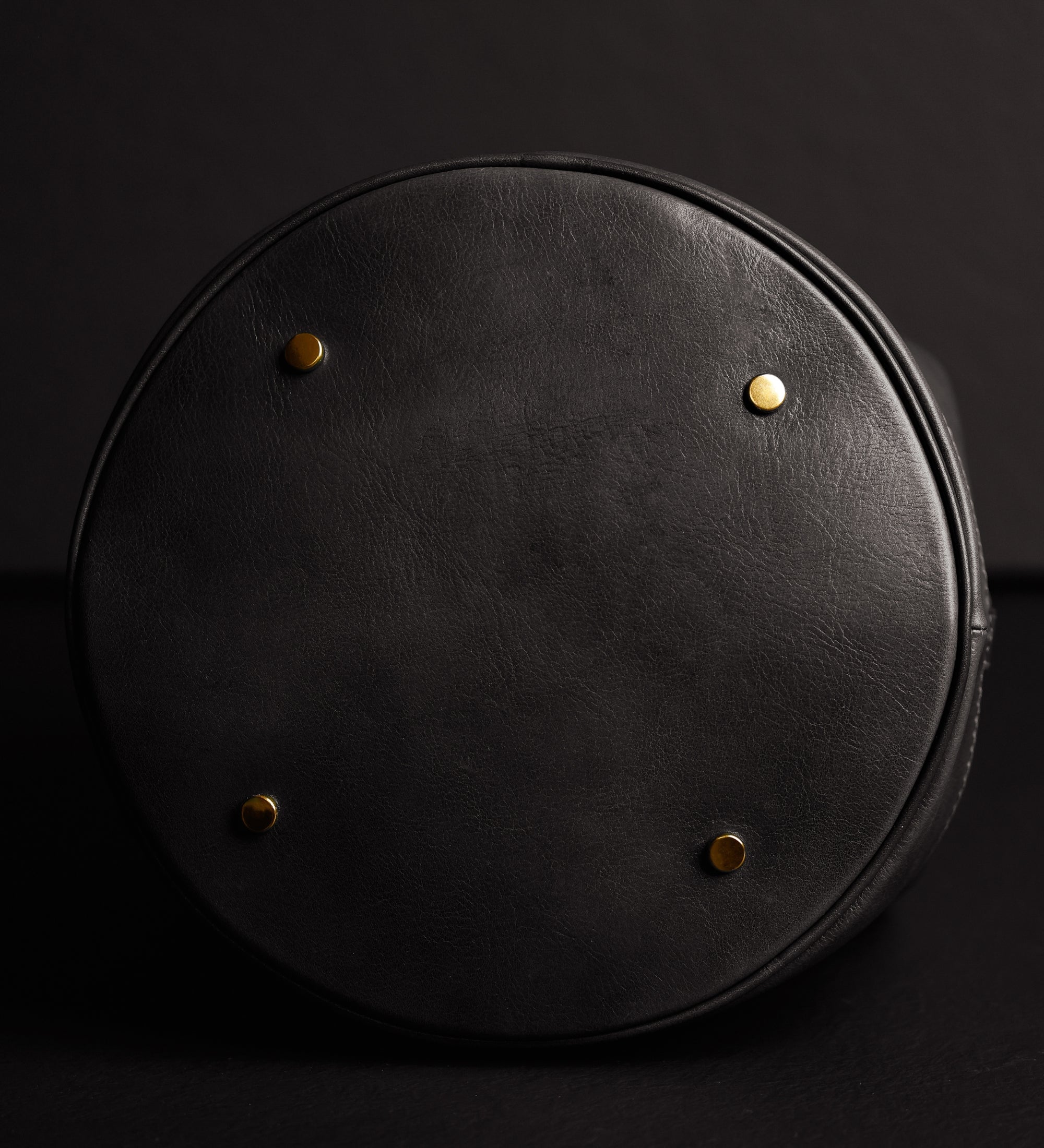 Bolso bucket de cuero para mujer: Light In August