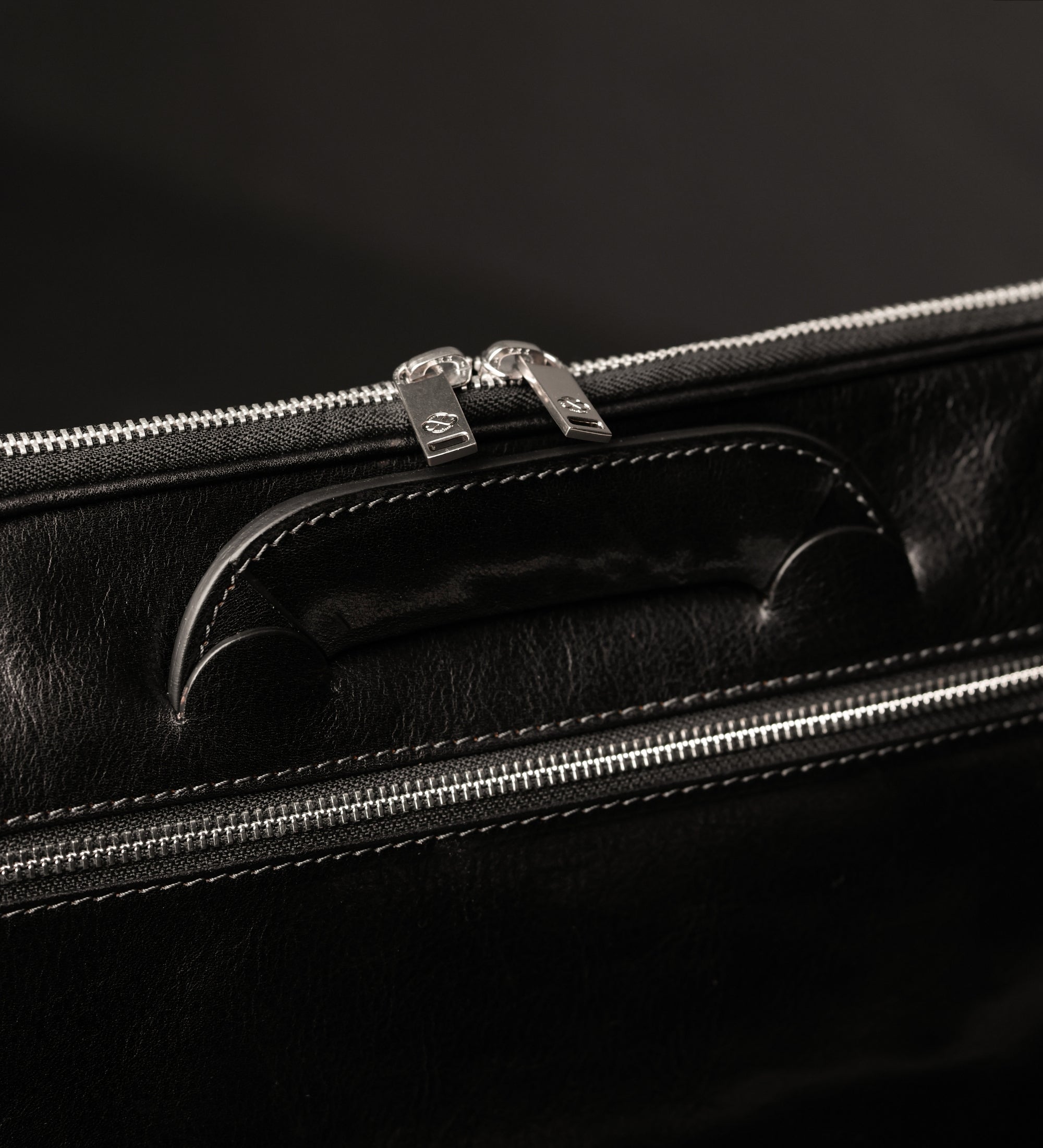 Bolso para portátil/maletín de cuero: Brave New World