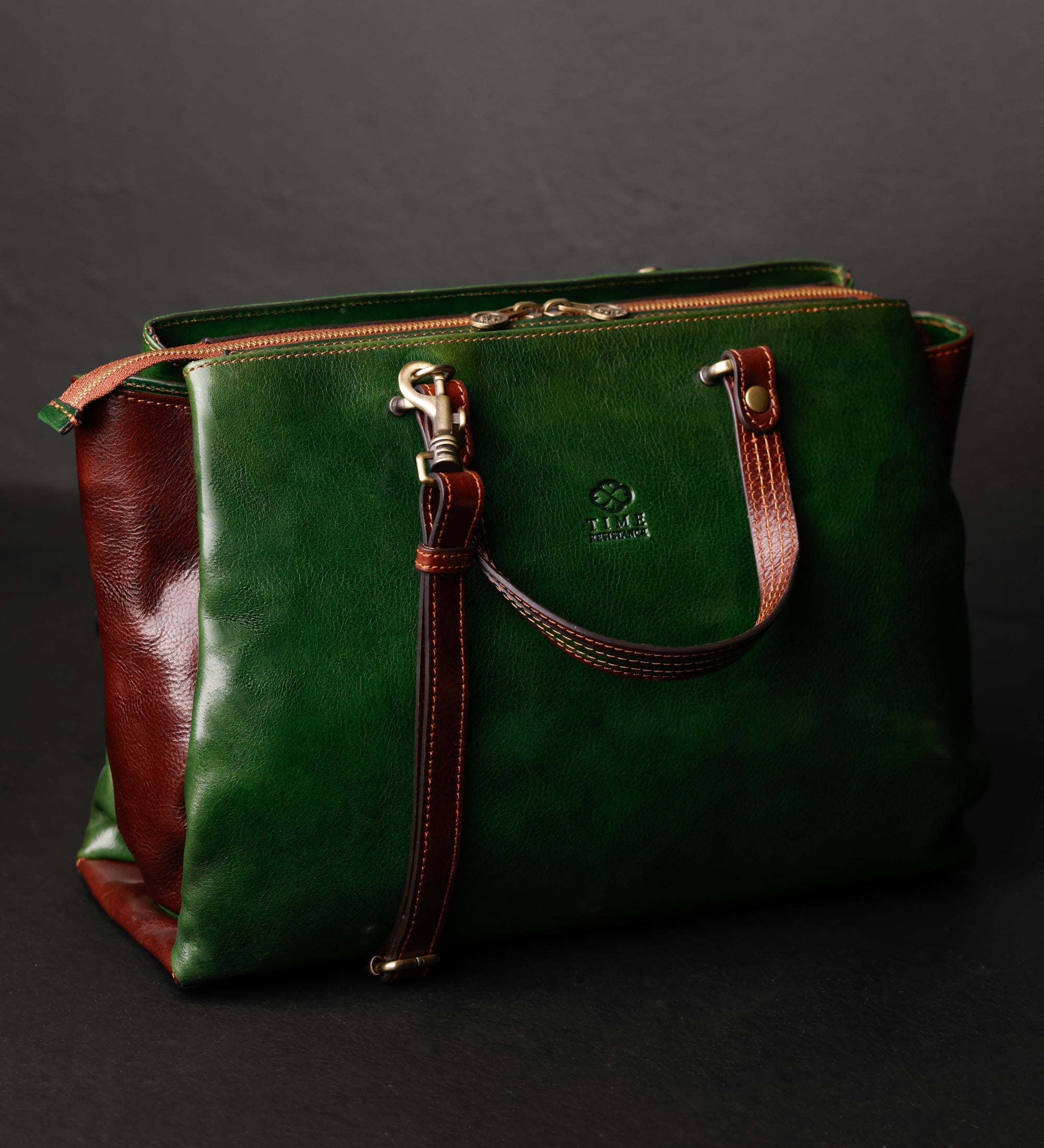 Bolso de hombro, bolso tote de cuero para mujer: The Scarlet Letter