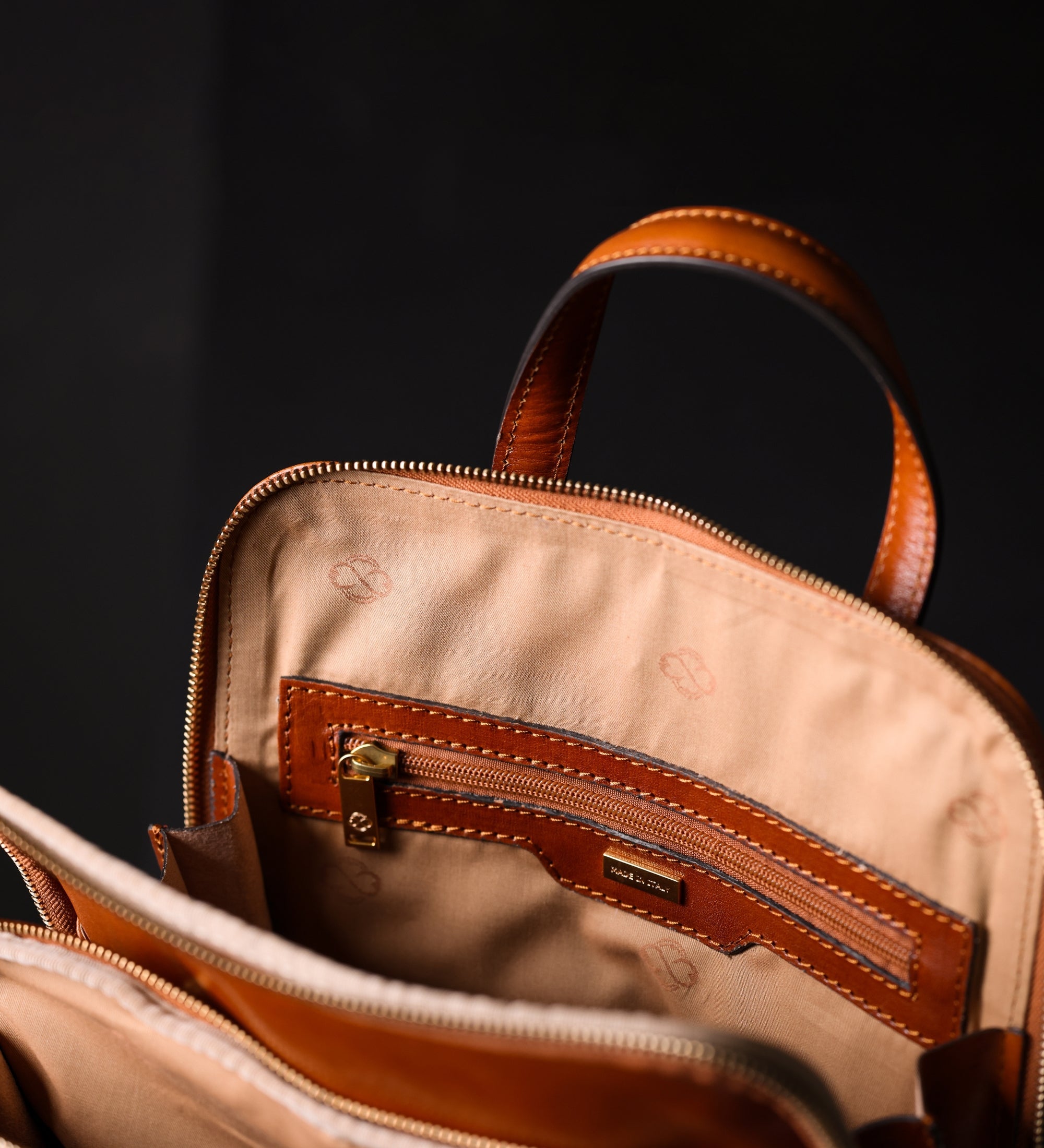 Bolso de hombro/mochila de cuero convertible para mujer: Clarissa