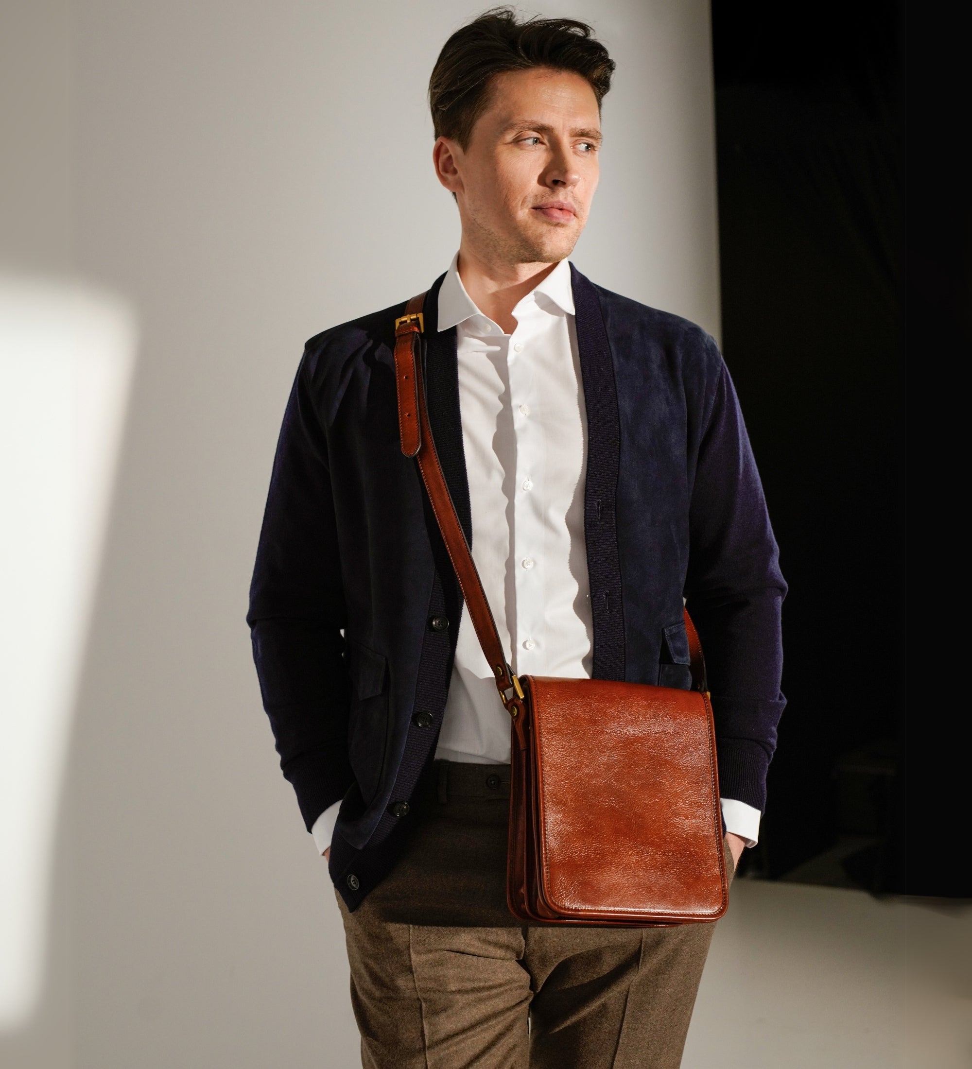 Bolso bandolera de cuero pequeño: On The Road