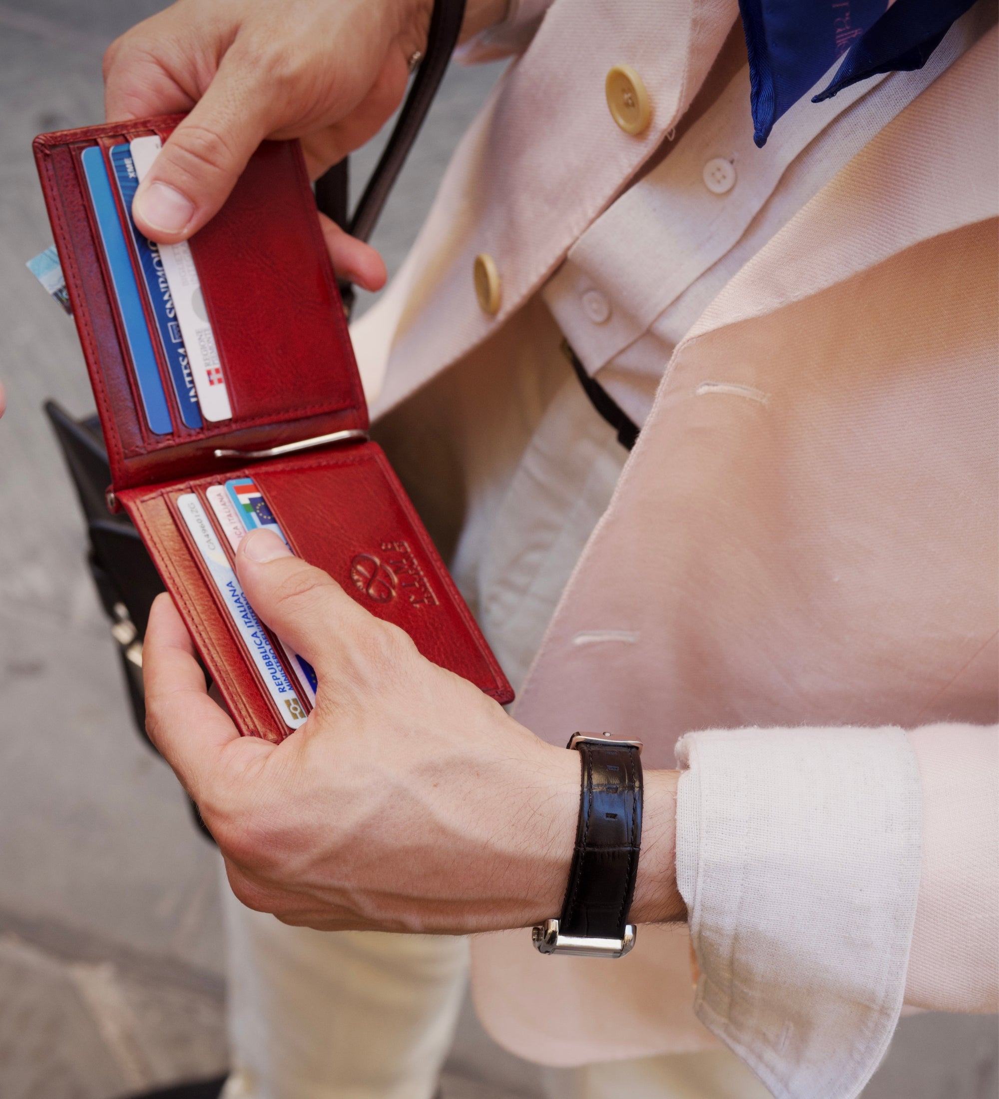 Cartera con Clip de Cuero - The Outsider