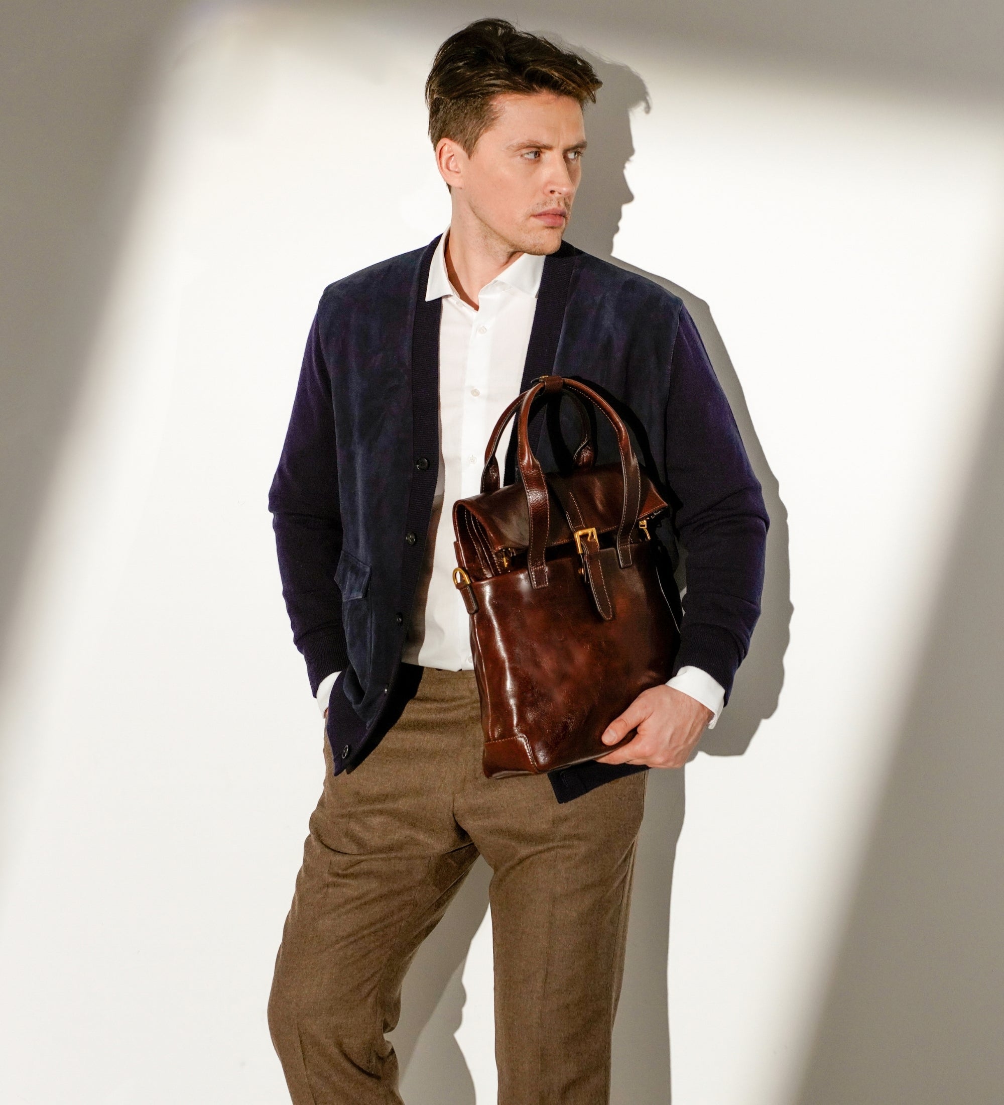 Mochila convertible de cuero: The Awakening