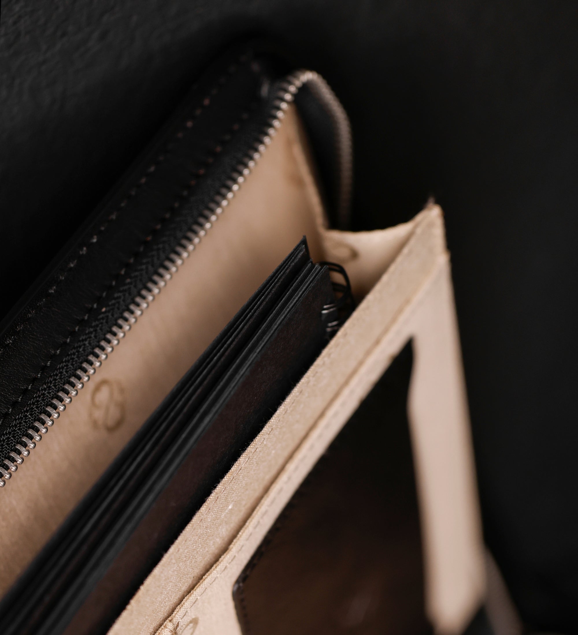 Organizador portadocumentos A4 de cuero para mujer: Candide