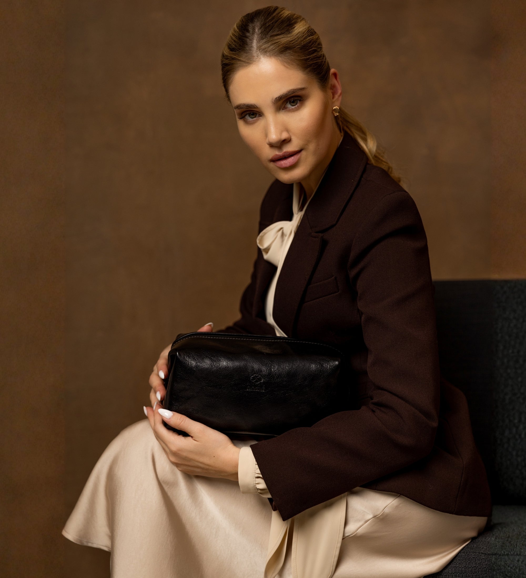 Neceser de tocador de cuero para mujer: Four Past Midnight