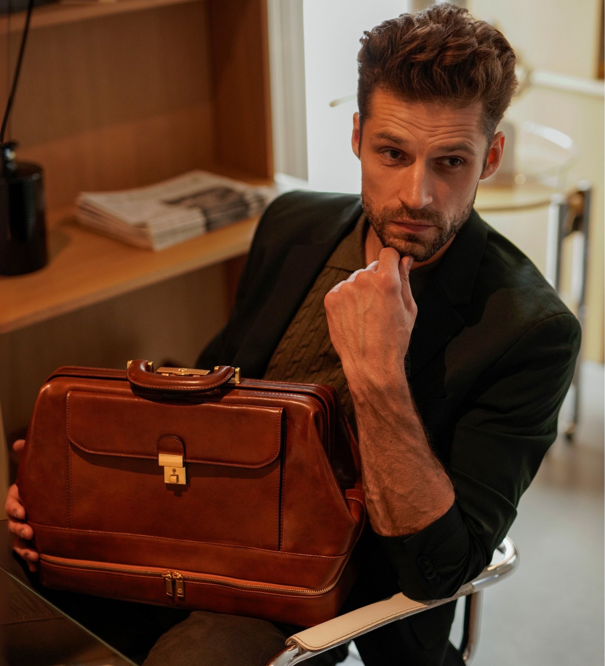 Bolso de médico de cuero italiano grande: The Master and Margarita