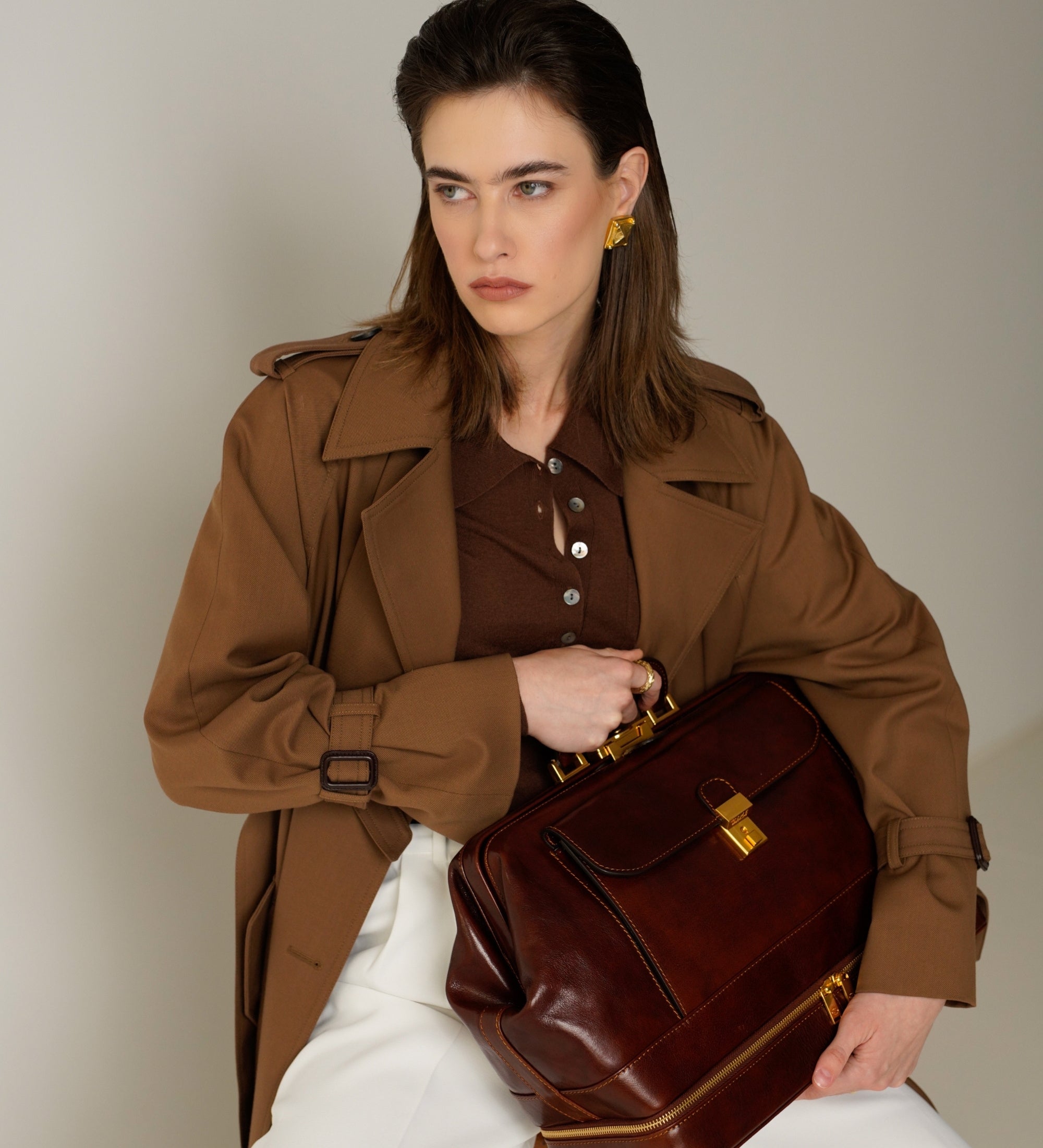 Bolso de médico de cuero italiano grande para mujer: The Master and Margarita