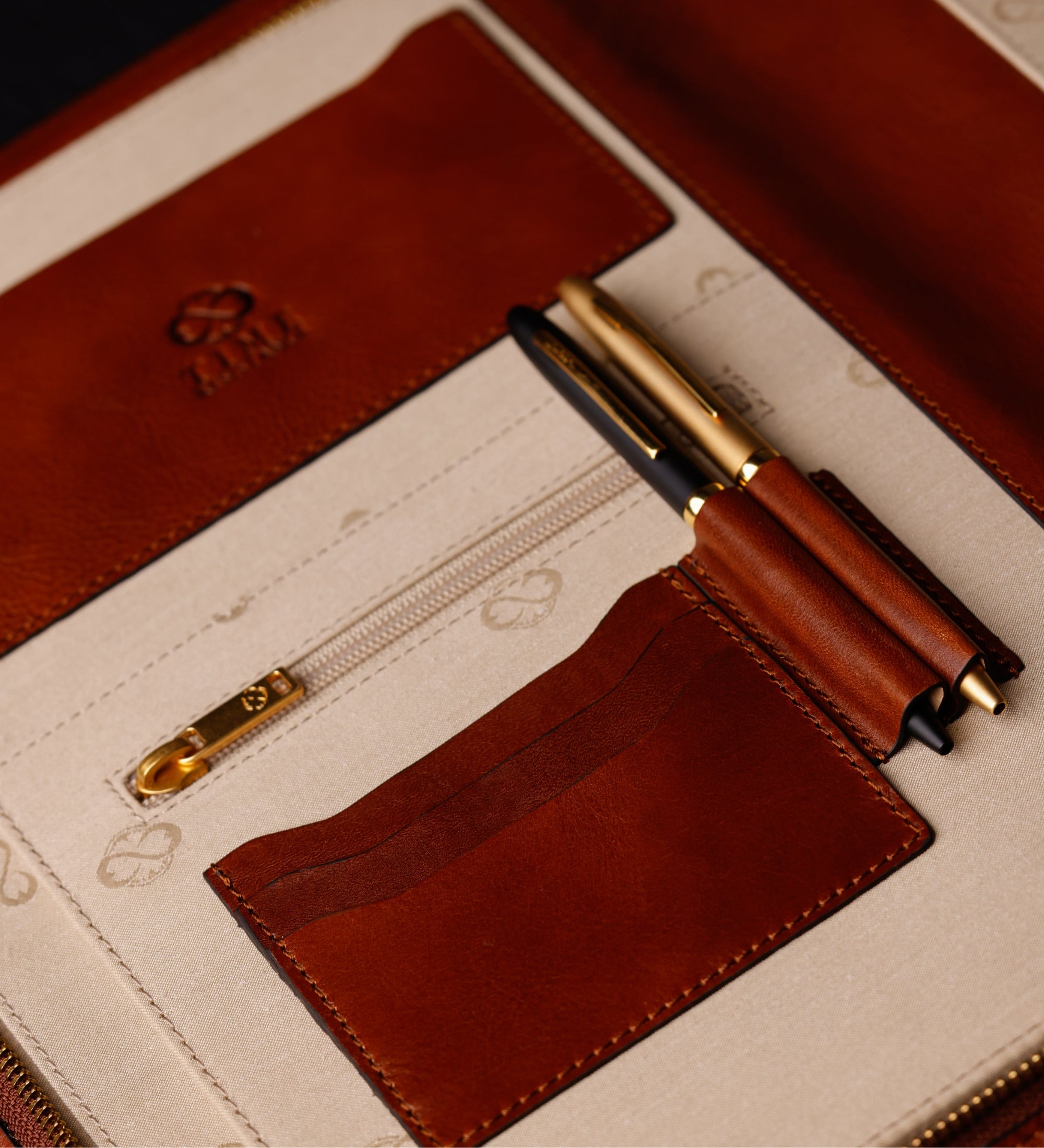 Organizador portadocumentos A4 de cuero: Candide