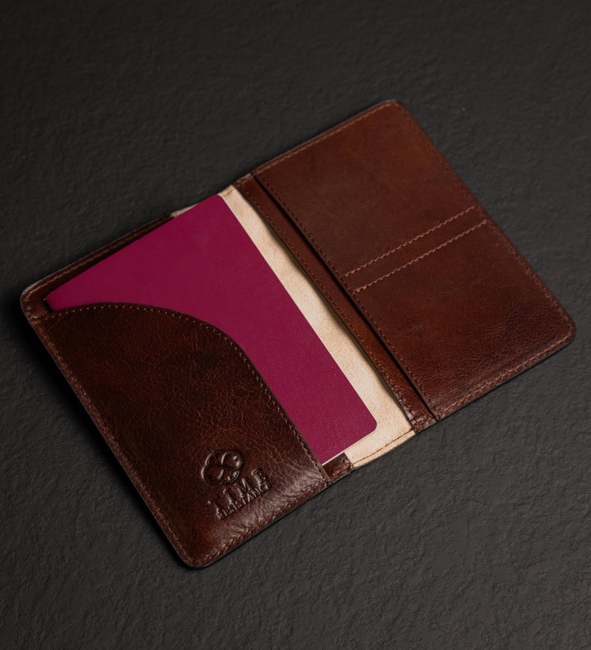 Portapasaporte de cuero pequeño para mujer: Gulliver's Travels