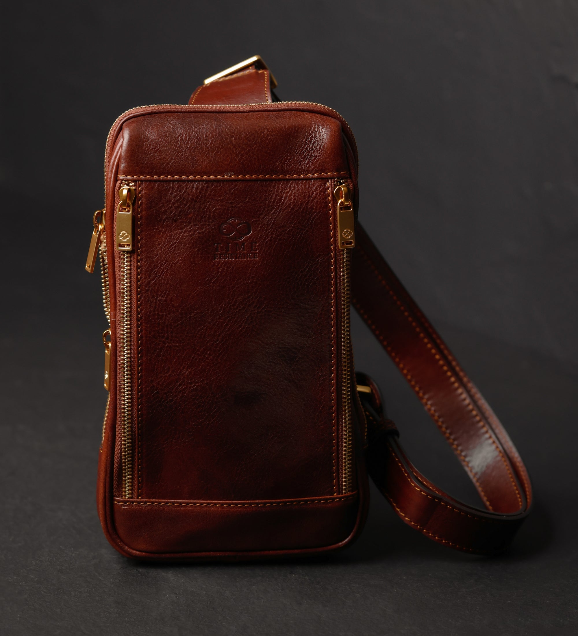 Riñonera cruzada/sling bag de cuero: Kim