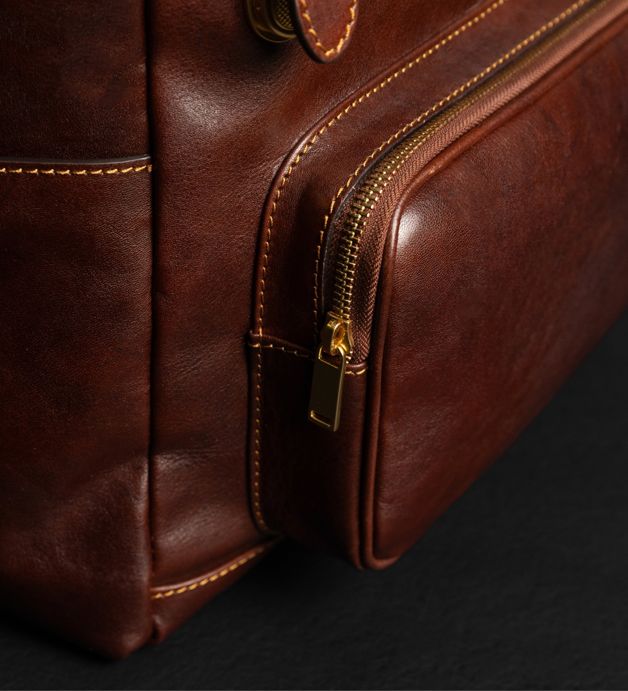 Mochila de cuero: The Good Earth
