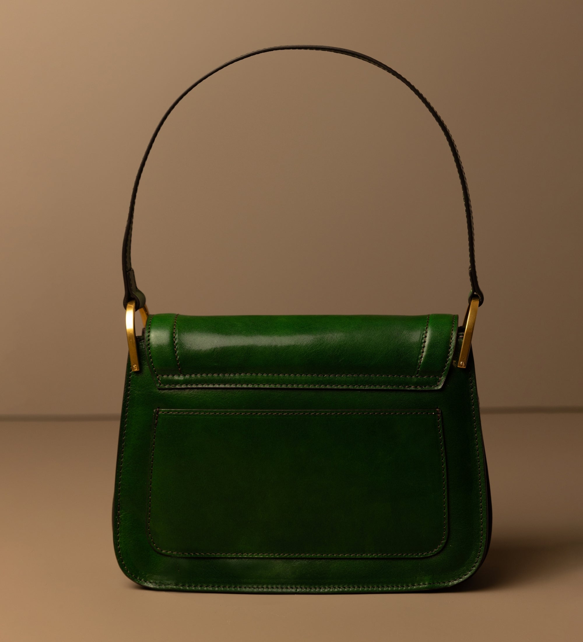 Bolso de cuero con solapa para mujer: Possession