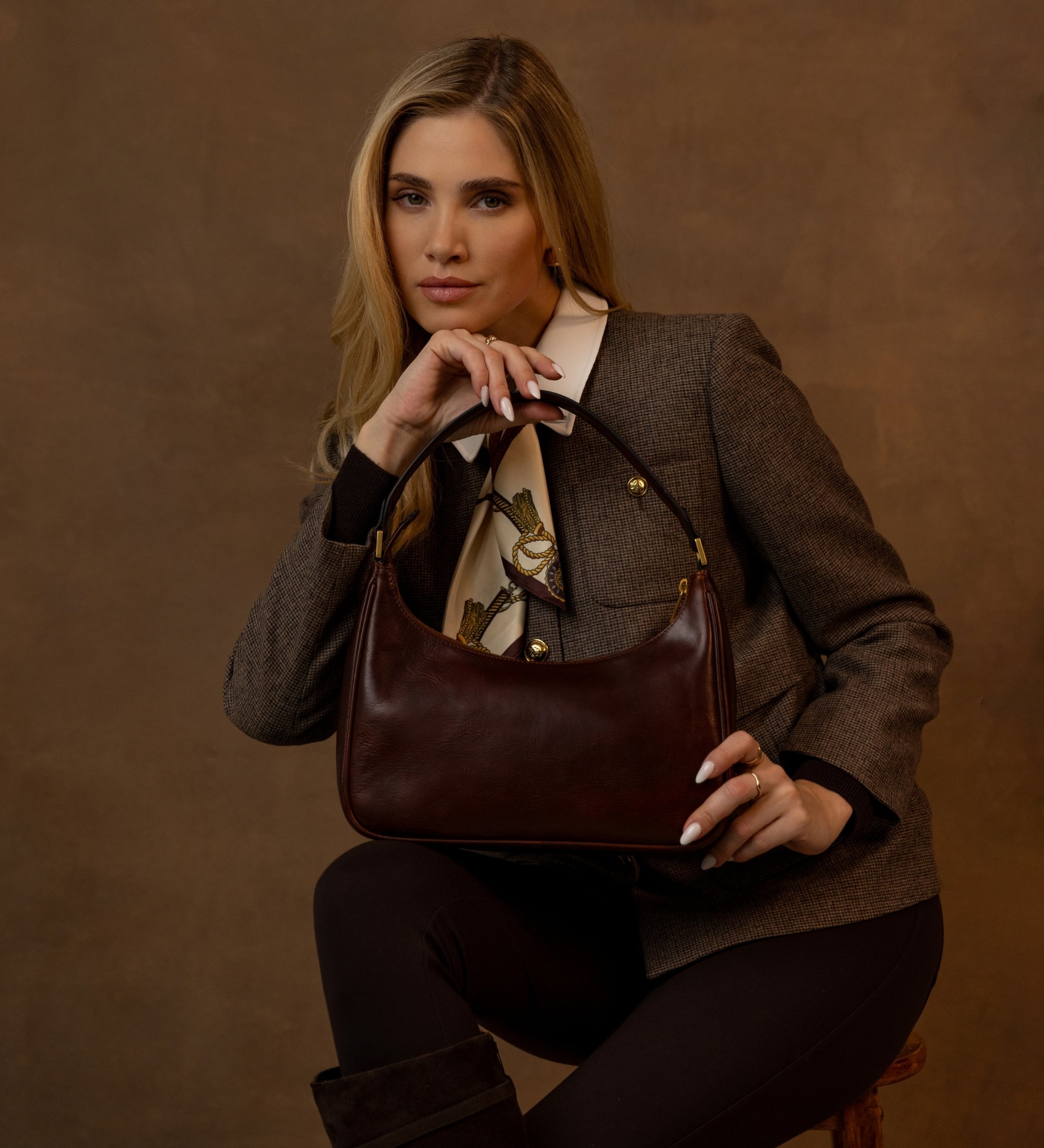 Bolso hobo de cuero para mujer: The Bluest Eye