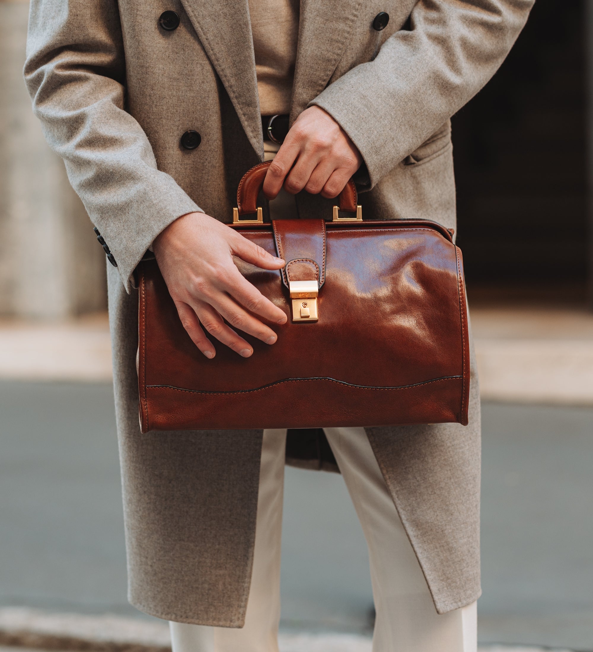 Bolso de médico de cuero pequeño: David Copperfield