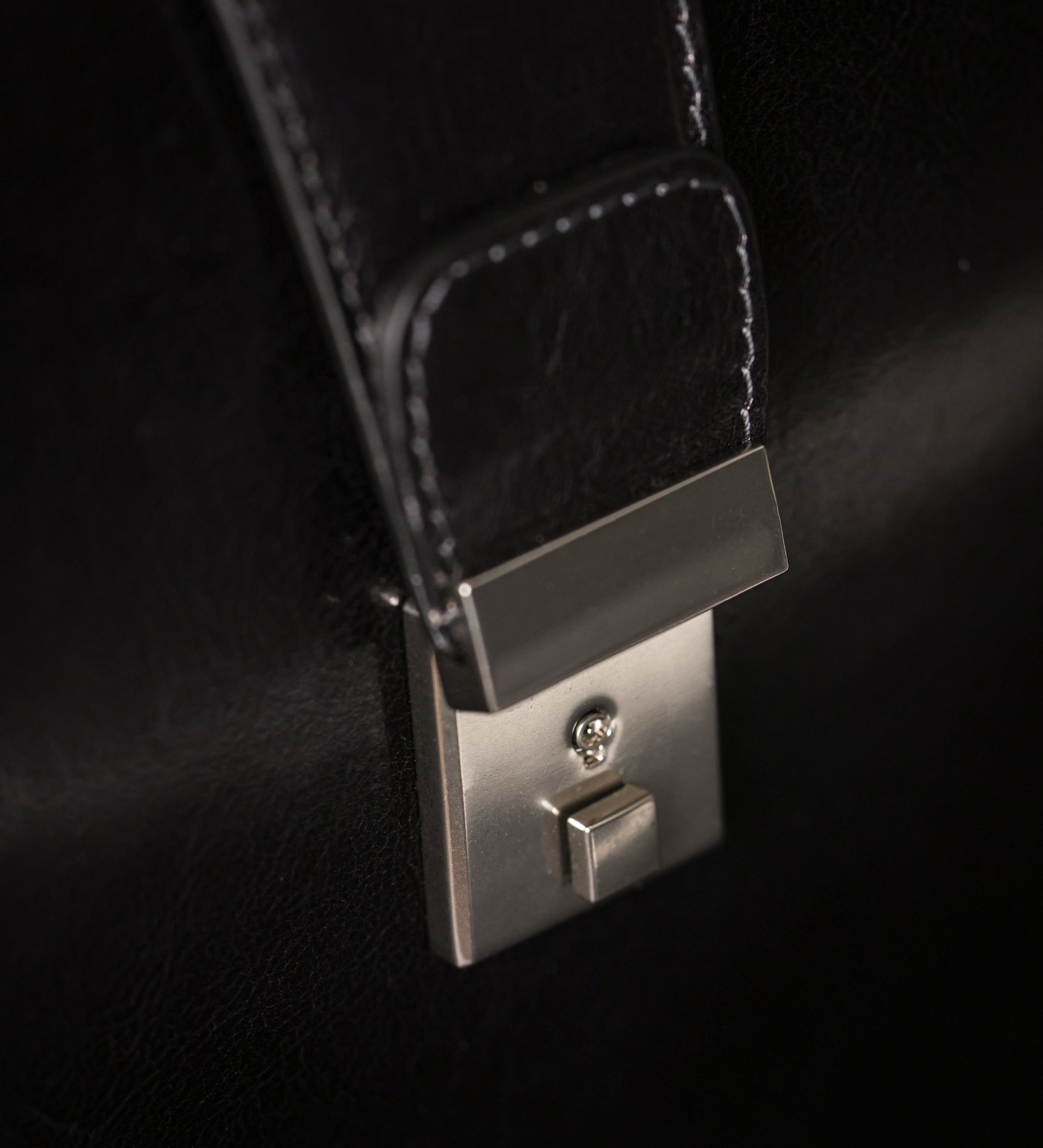 Maletín de cuero grande: The Firm