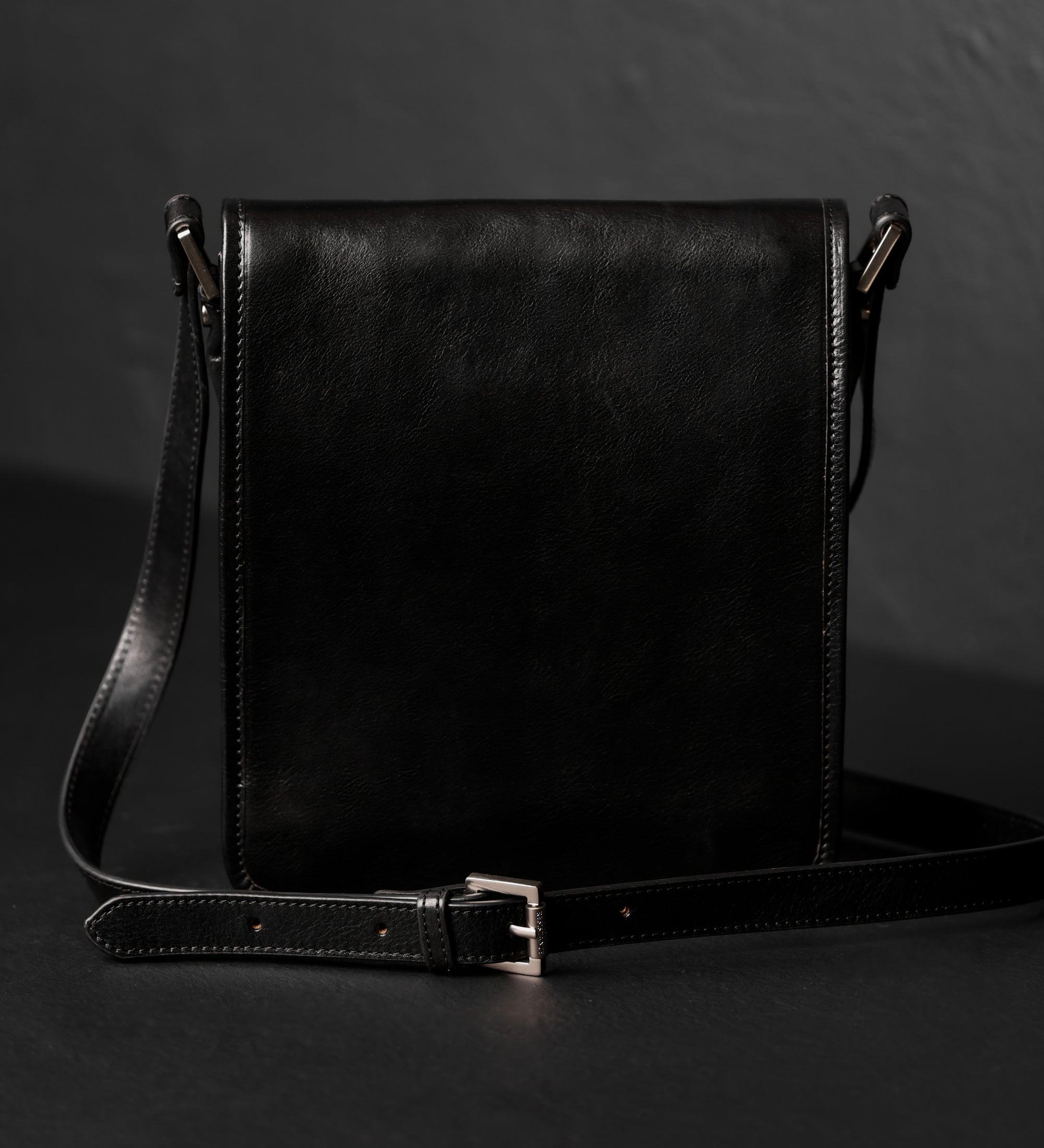 Bolso bandolera de cuero pequeño: On The Road