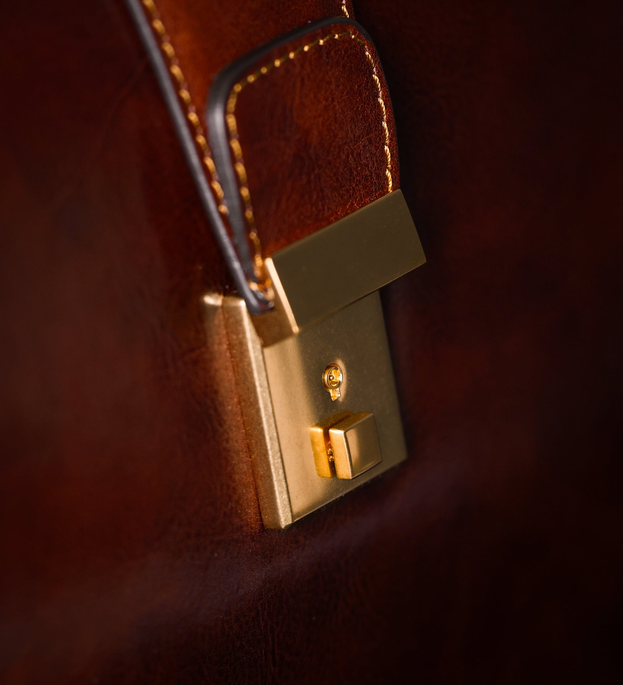 Maletín de cuero grande: The Firm