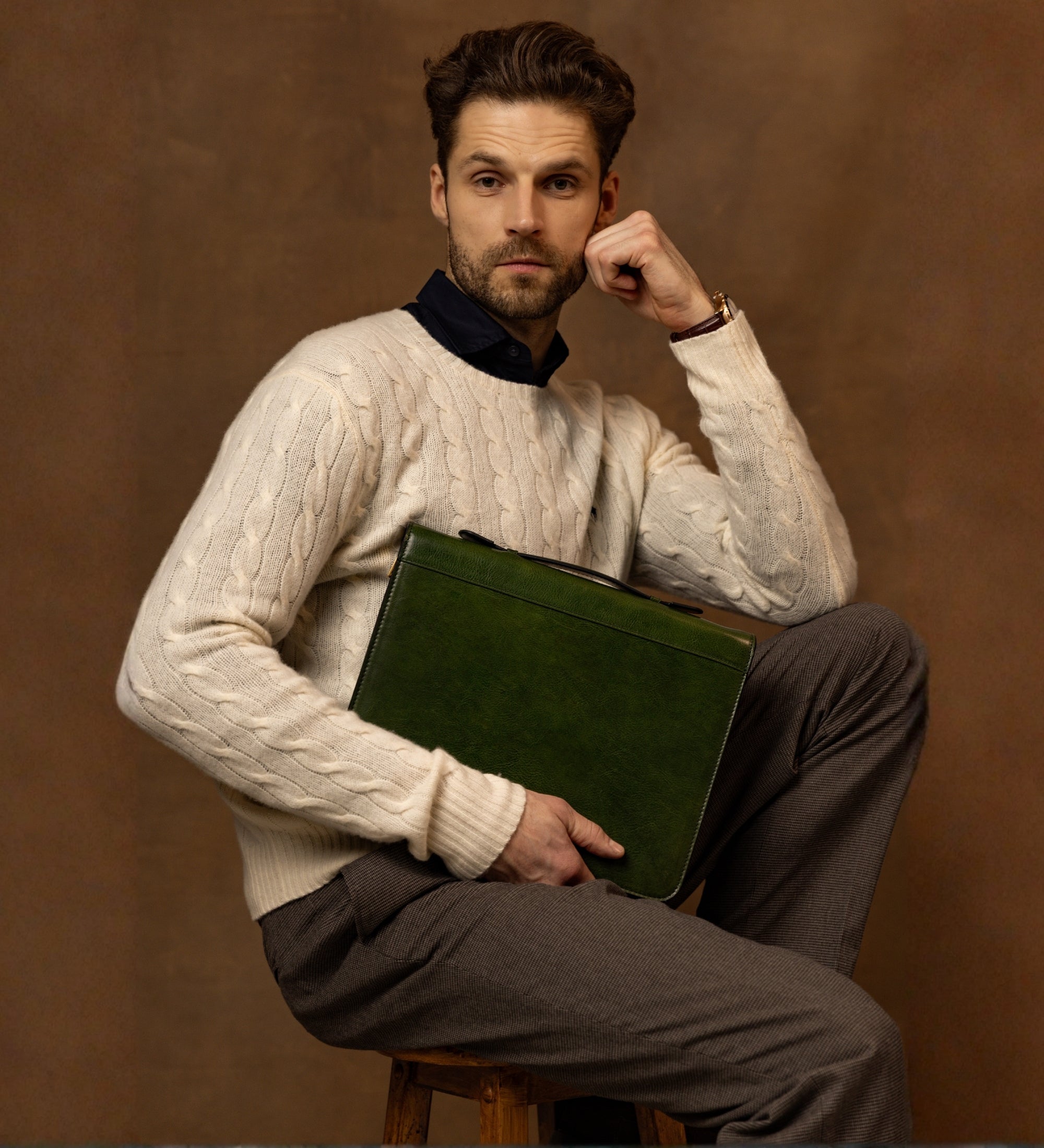 Portadocumentos de cuero con carpeta: Joy in the Morning