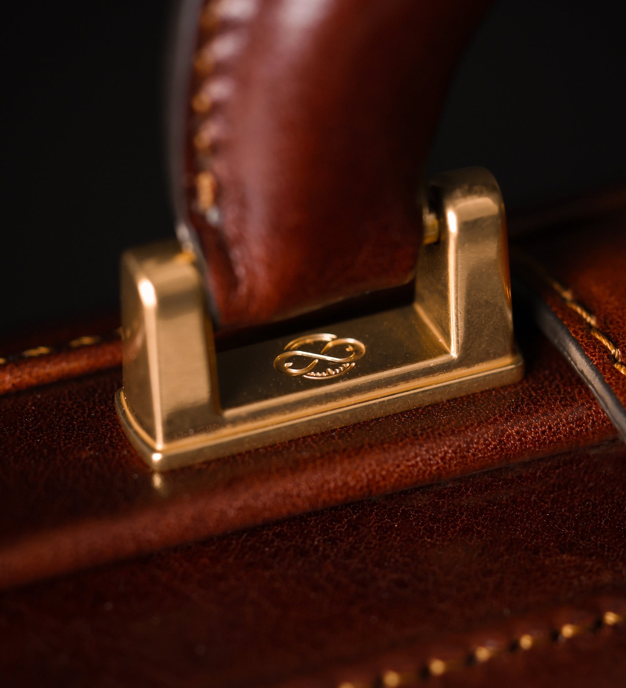 Maletín de cuero grande: The Firm