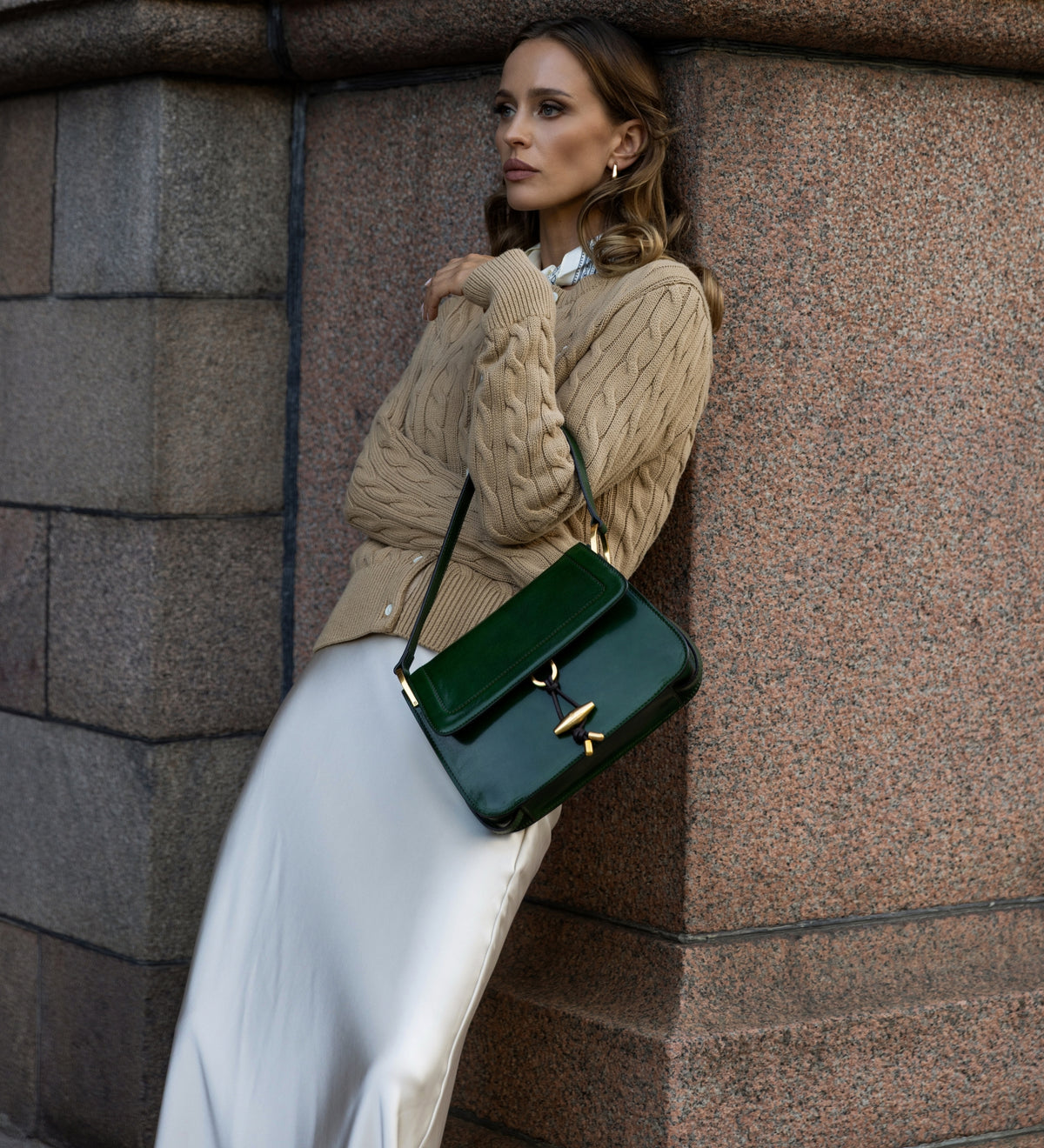 Bolso de cuero con solapa para mujer: Possession