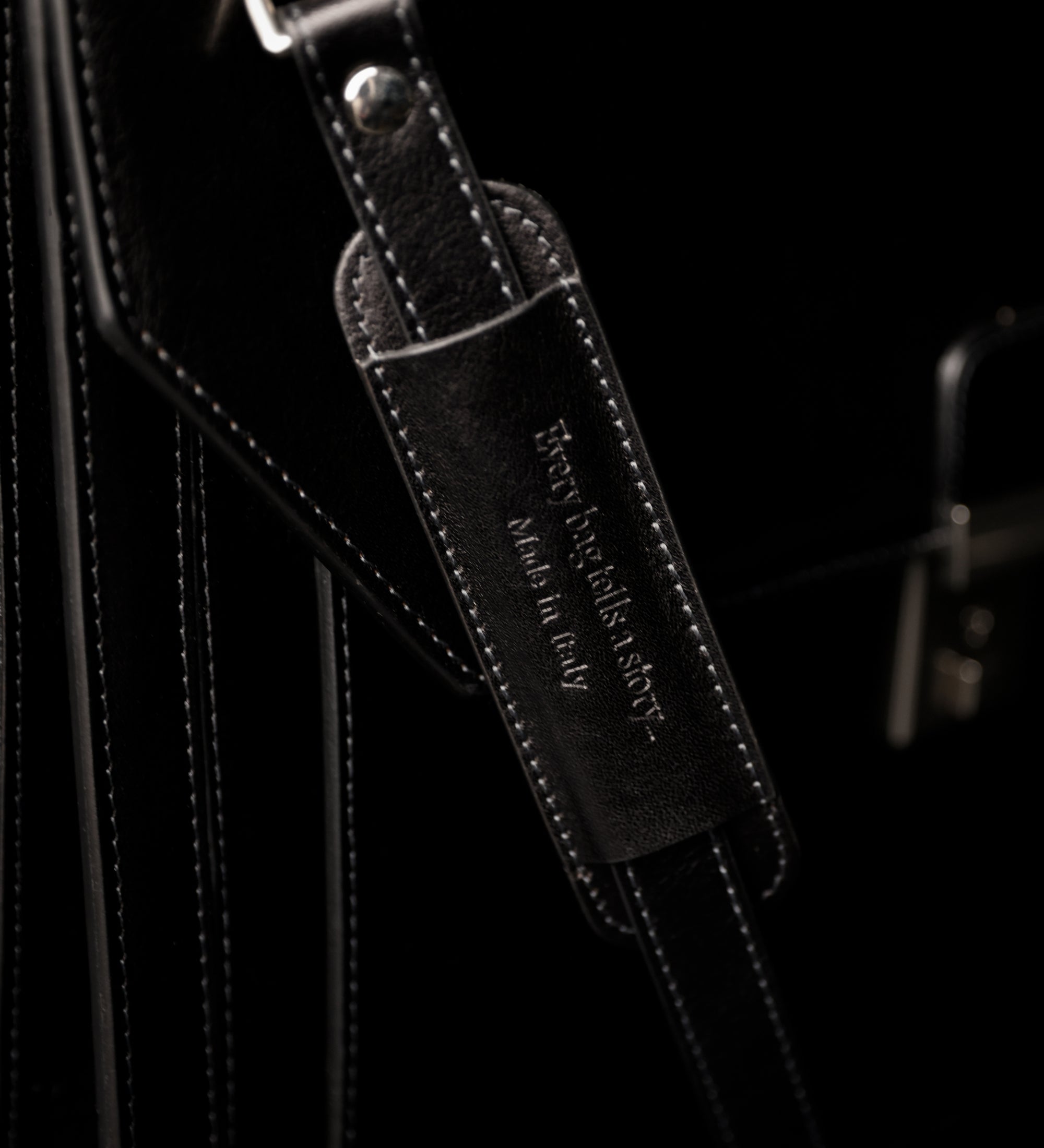 Maletín de cuero grande: Invisible Man