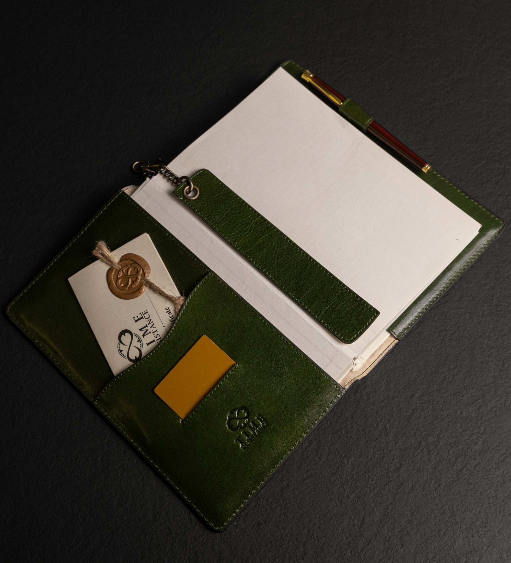 Cuaderno personal de cuero para mujer con bloc de notas A5 recargable: The Diary of a Nobody