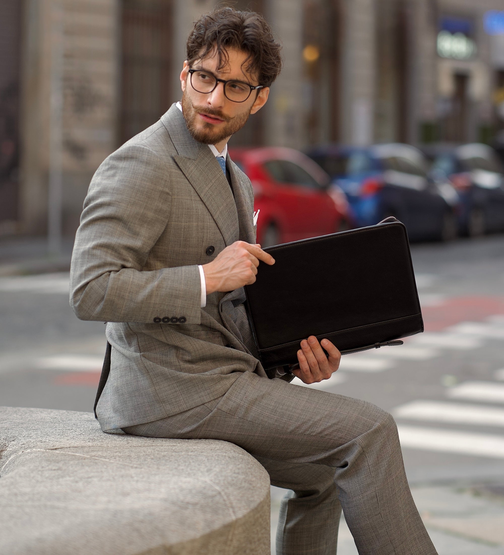 Portadocumentos de cuero con carpeta: Joy in the Morning