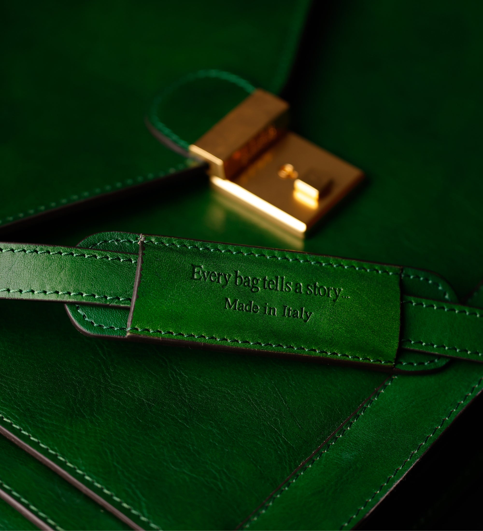 Maletín de cuero de diseño clásico: The Magus