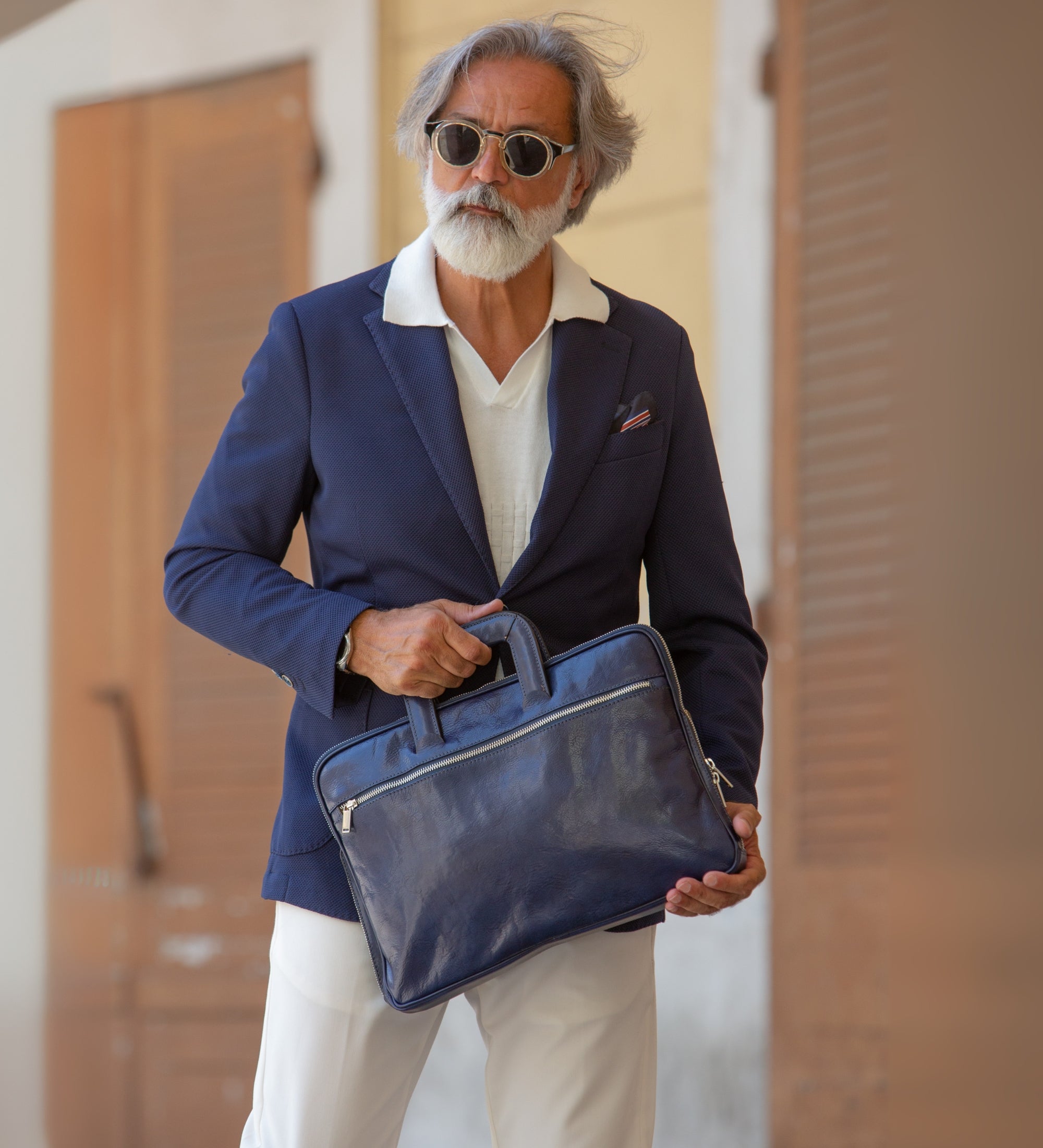 Bolso para portátil/maletín de cuero: Brave New World