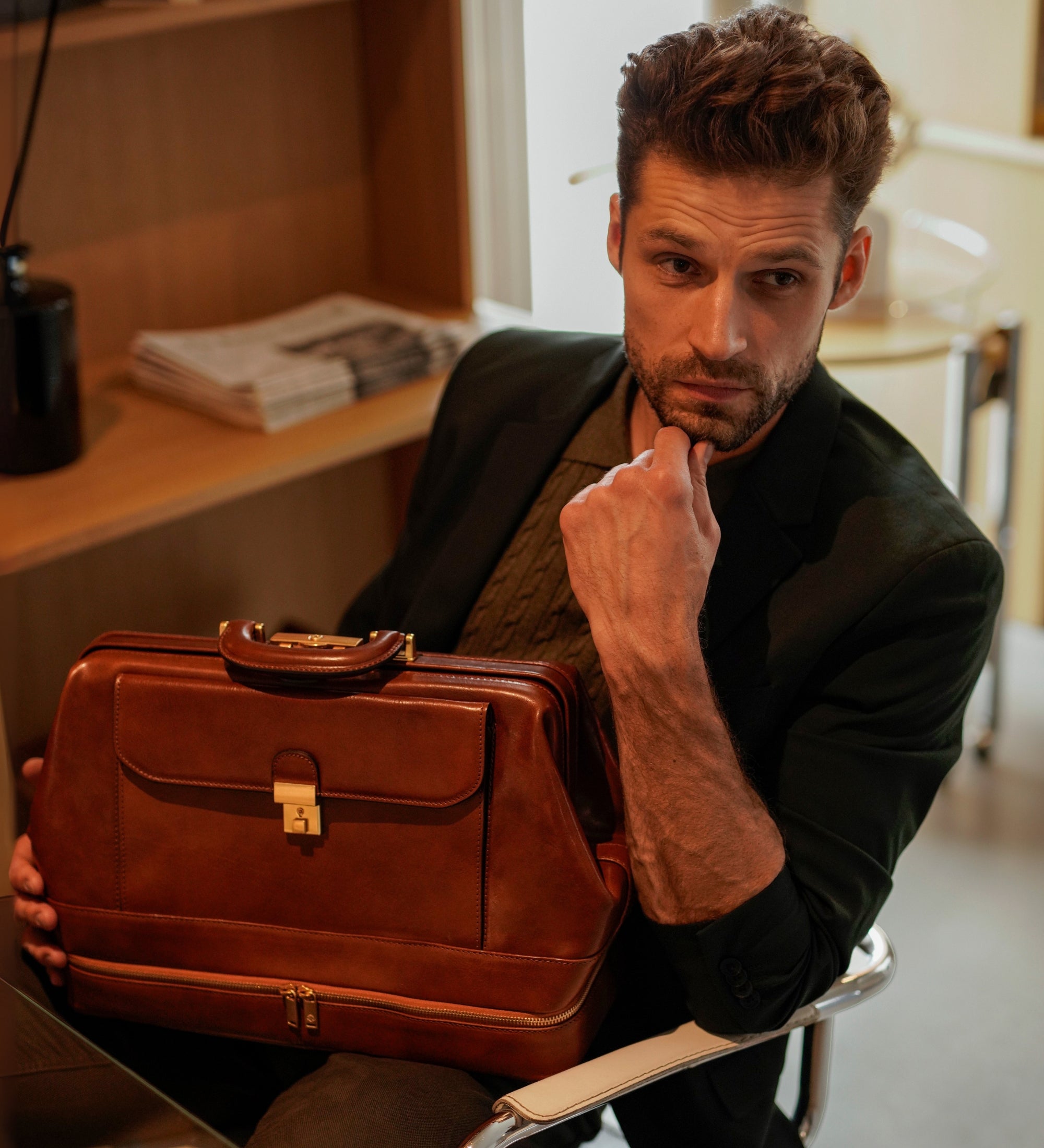 Bolso de médico de cuero italiano grande: The Master and Margarita