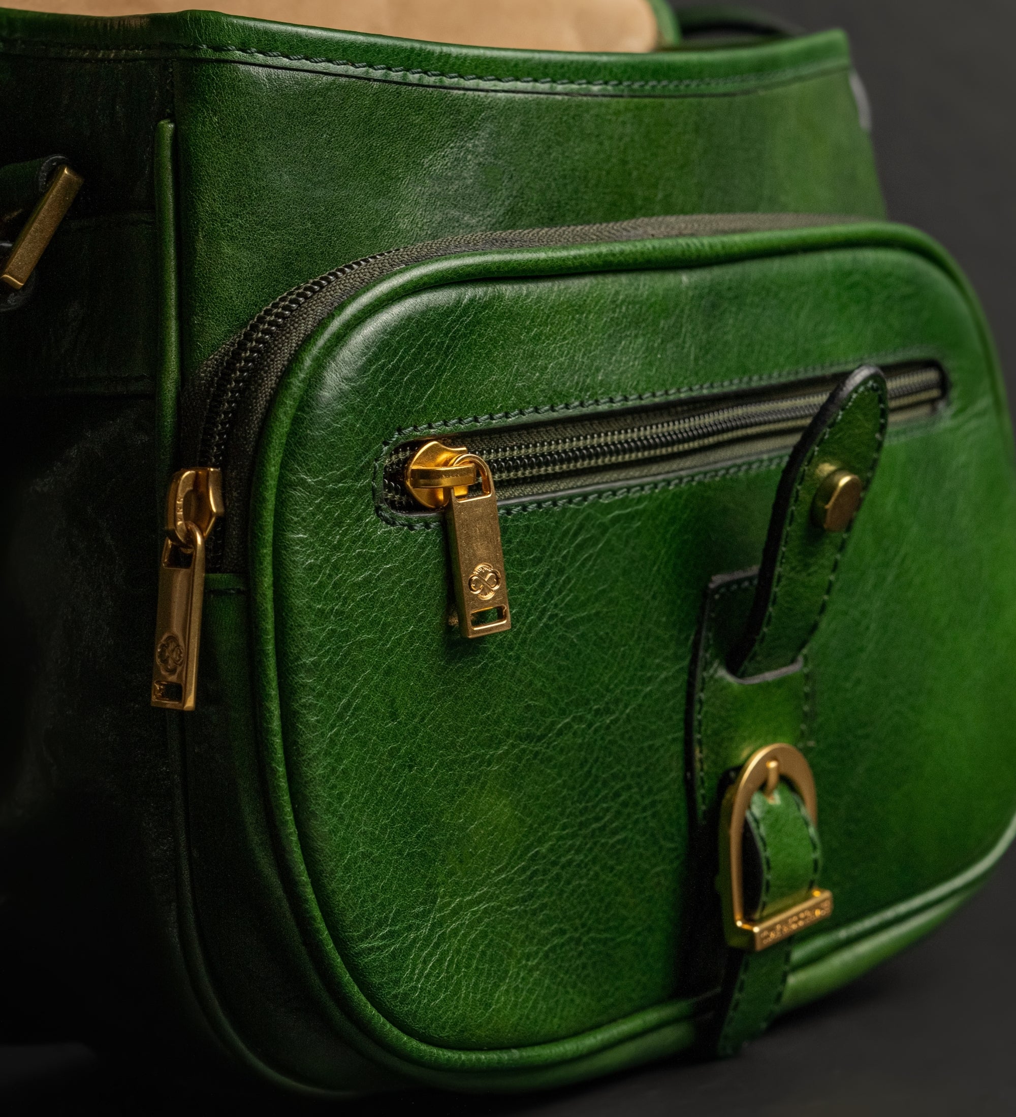 Bolso saddle de cuero para mujer: Women In Love