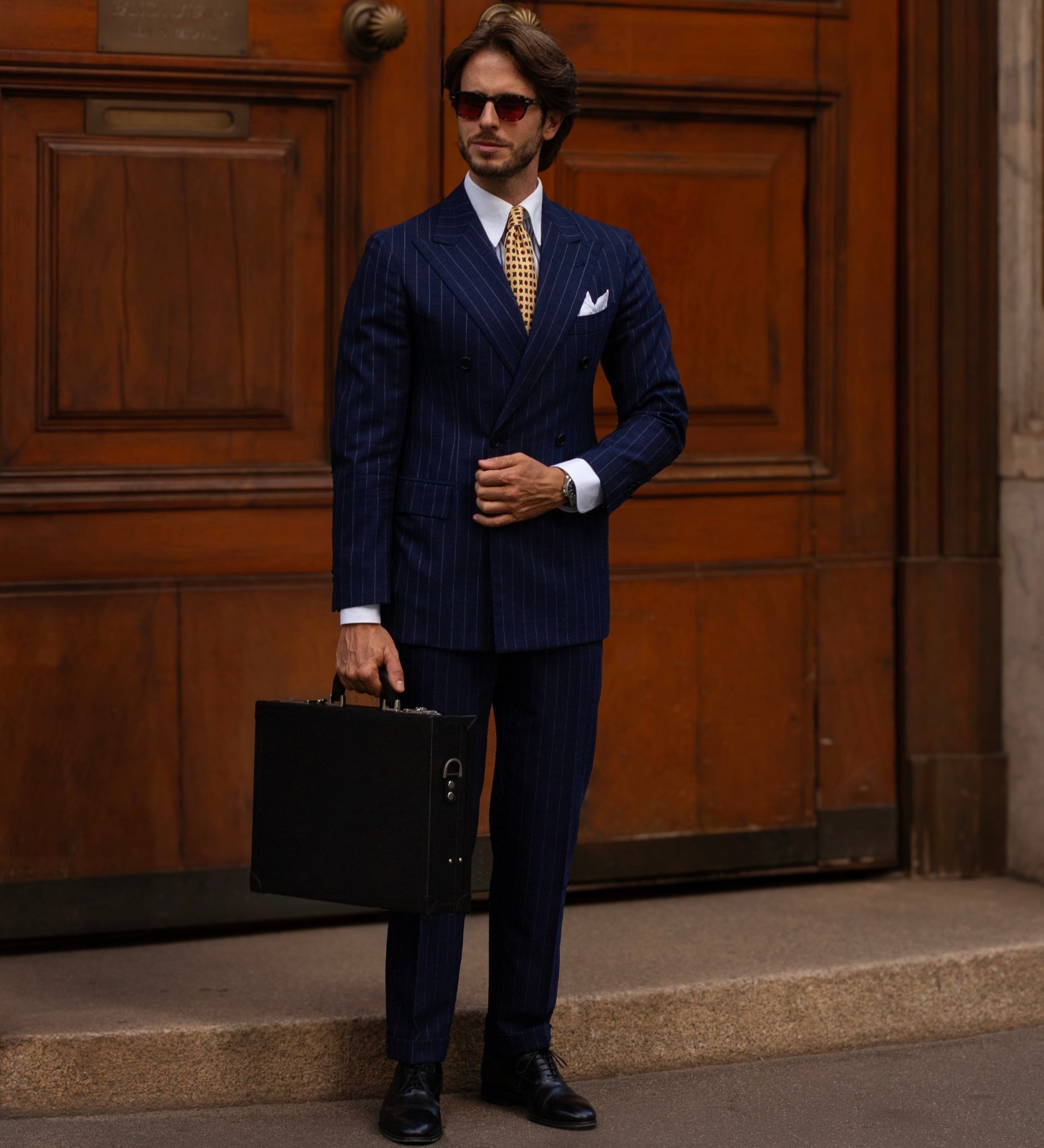 Maletín, maletín ejecutivo de cuero: A Legacy