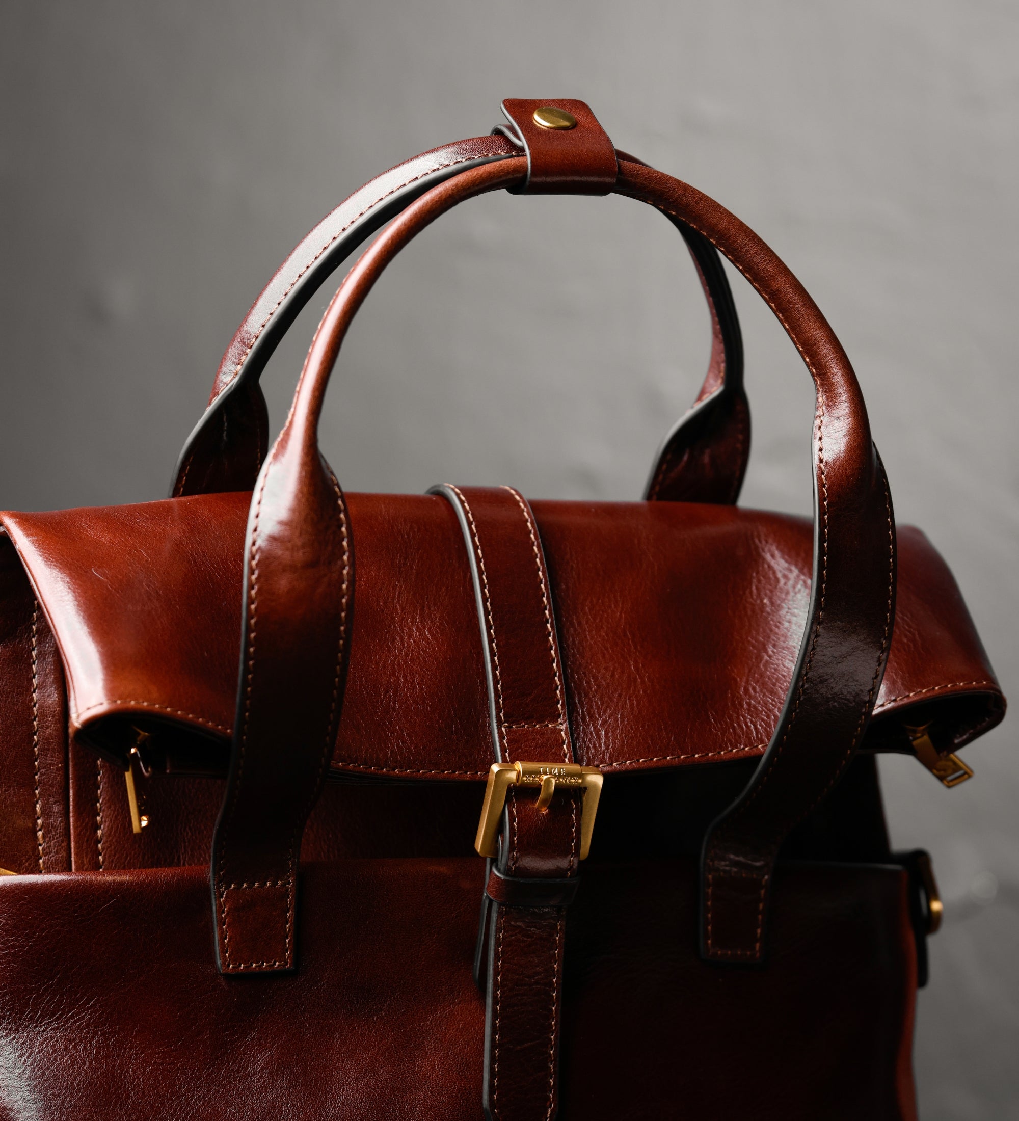 Bolso de hombro/mochila de cuero convertible para mujer: The Awakening