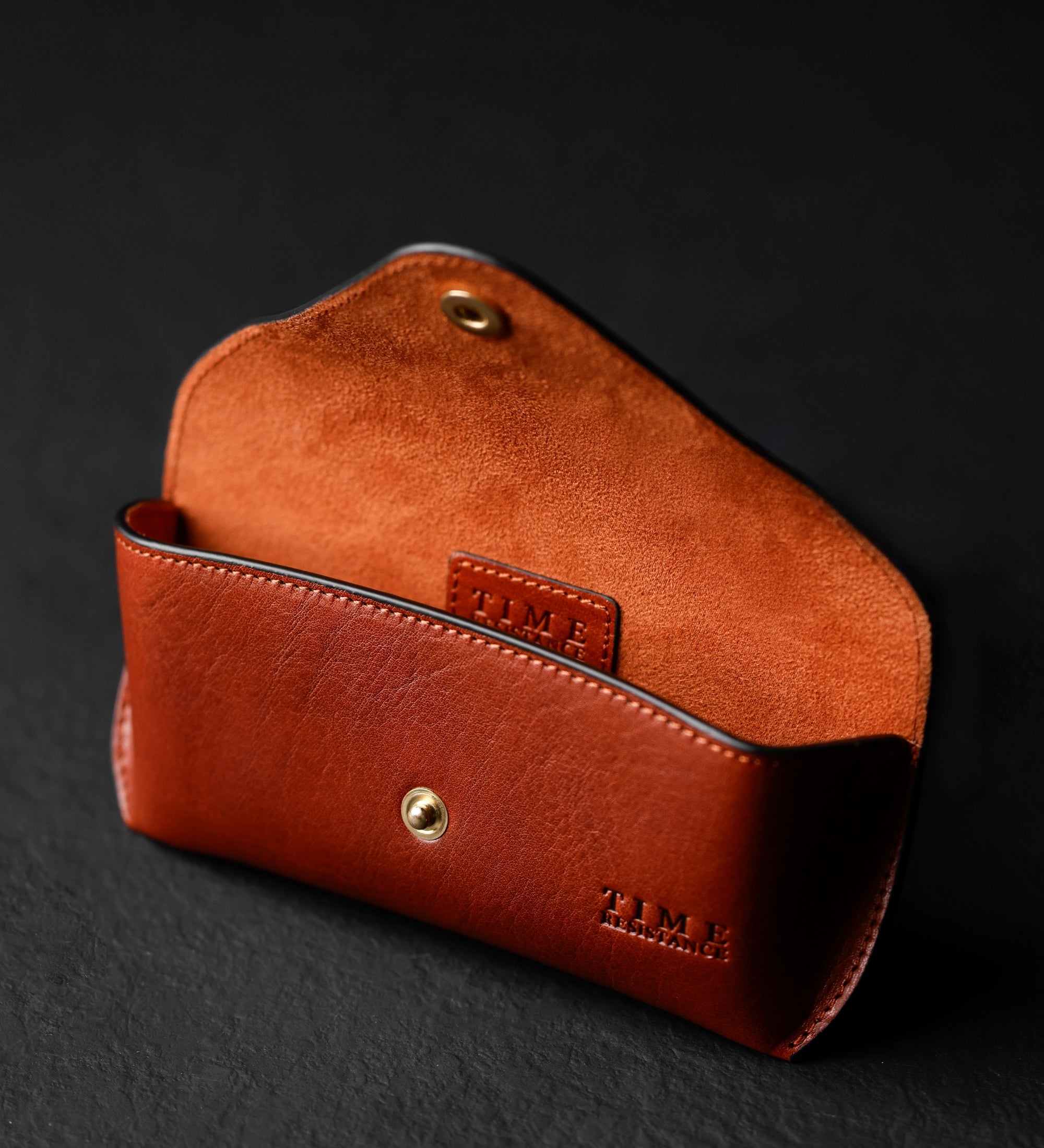 Estuche de cuero para gafas para mujer: A High Wind In Jamaica