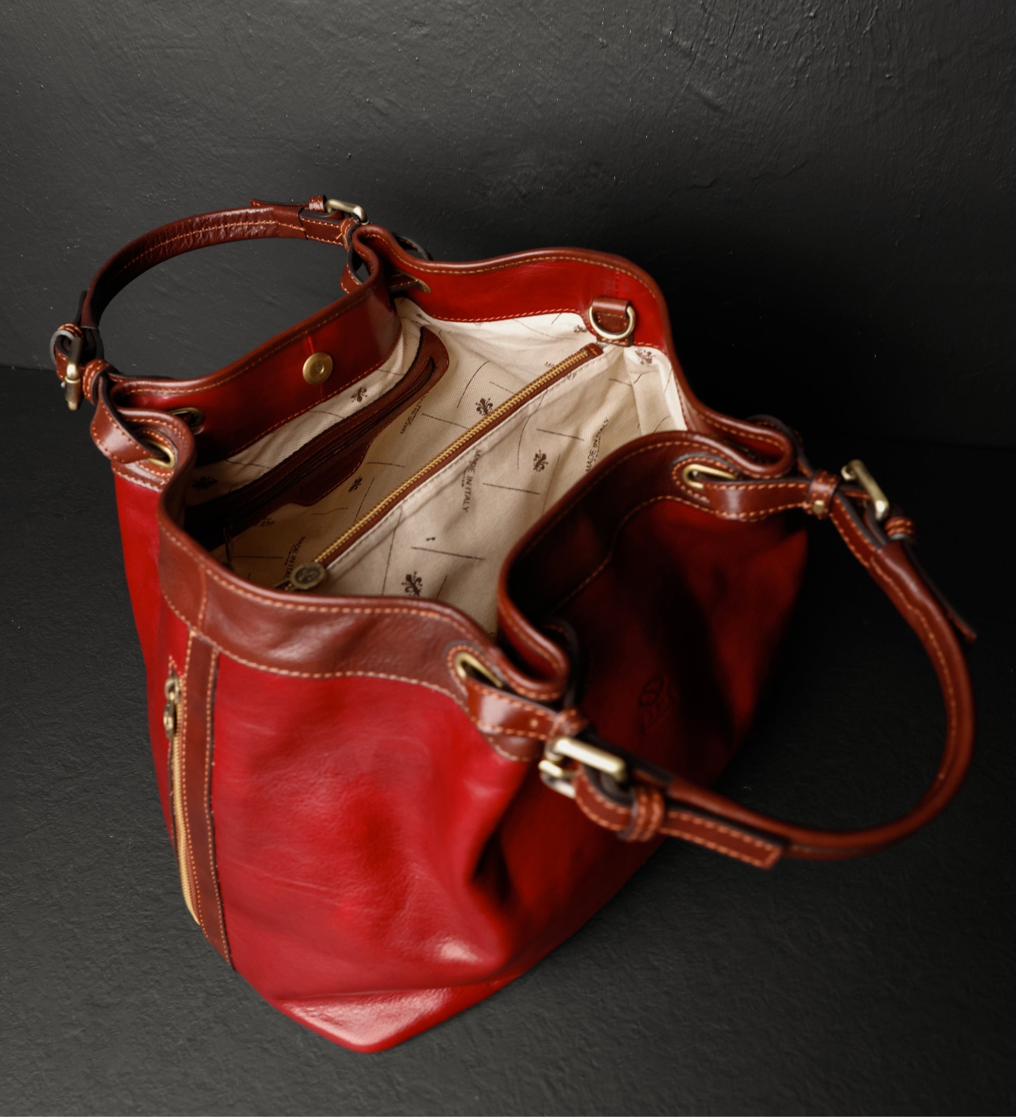 Bolso tote/bolso de mano de cuero para mujer: The Betrothed
