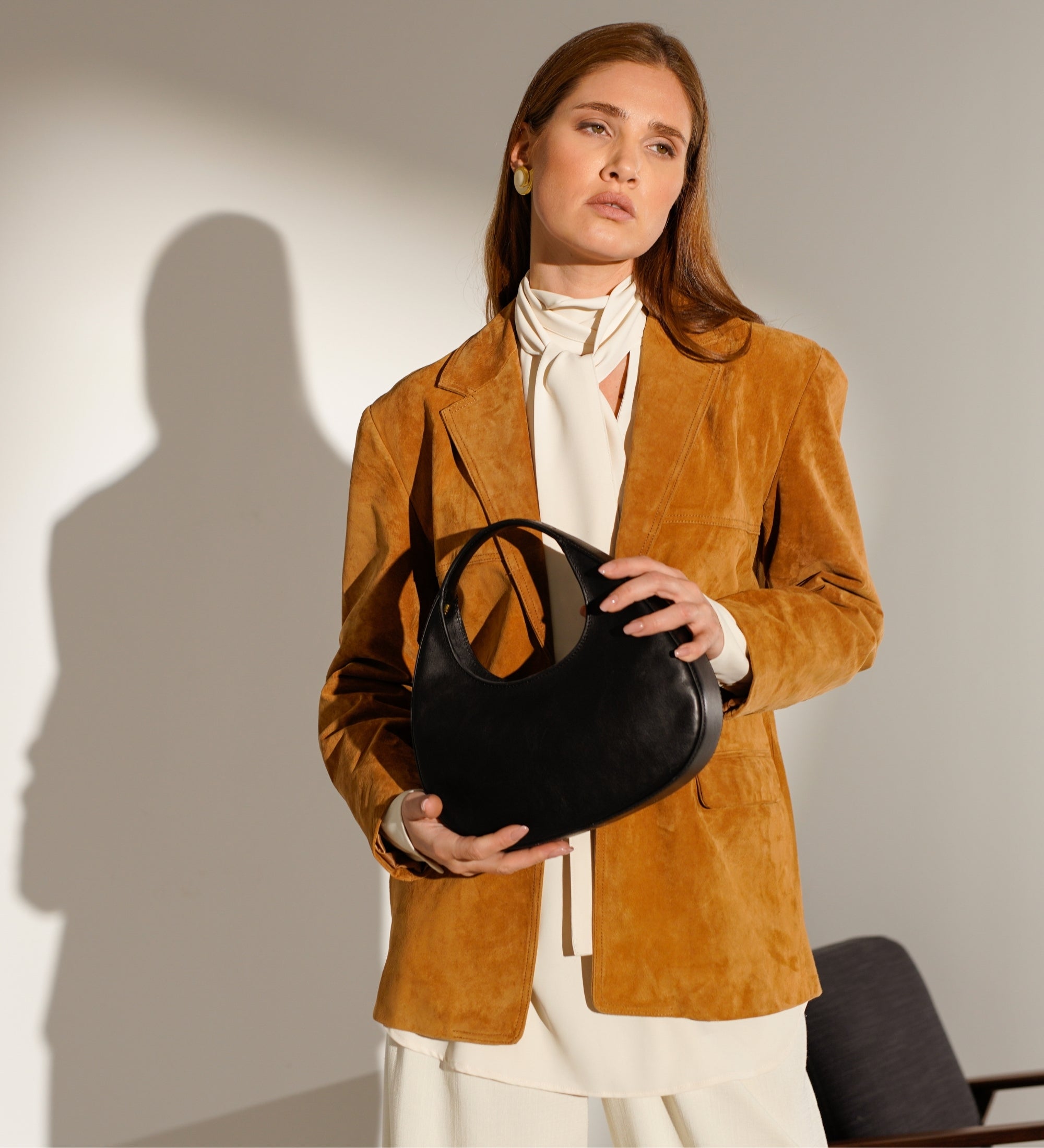 Bolso de mano medialuna de cuero para mujer:The Moonstone