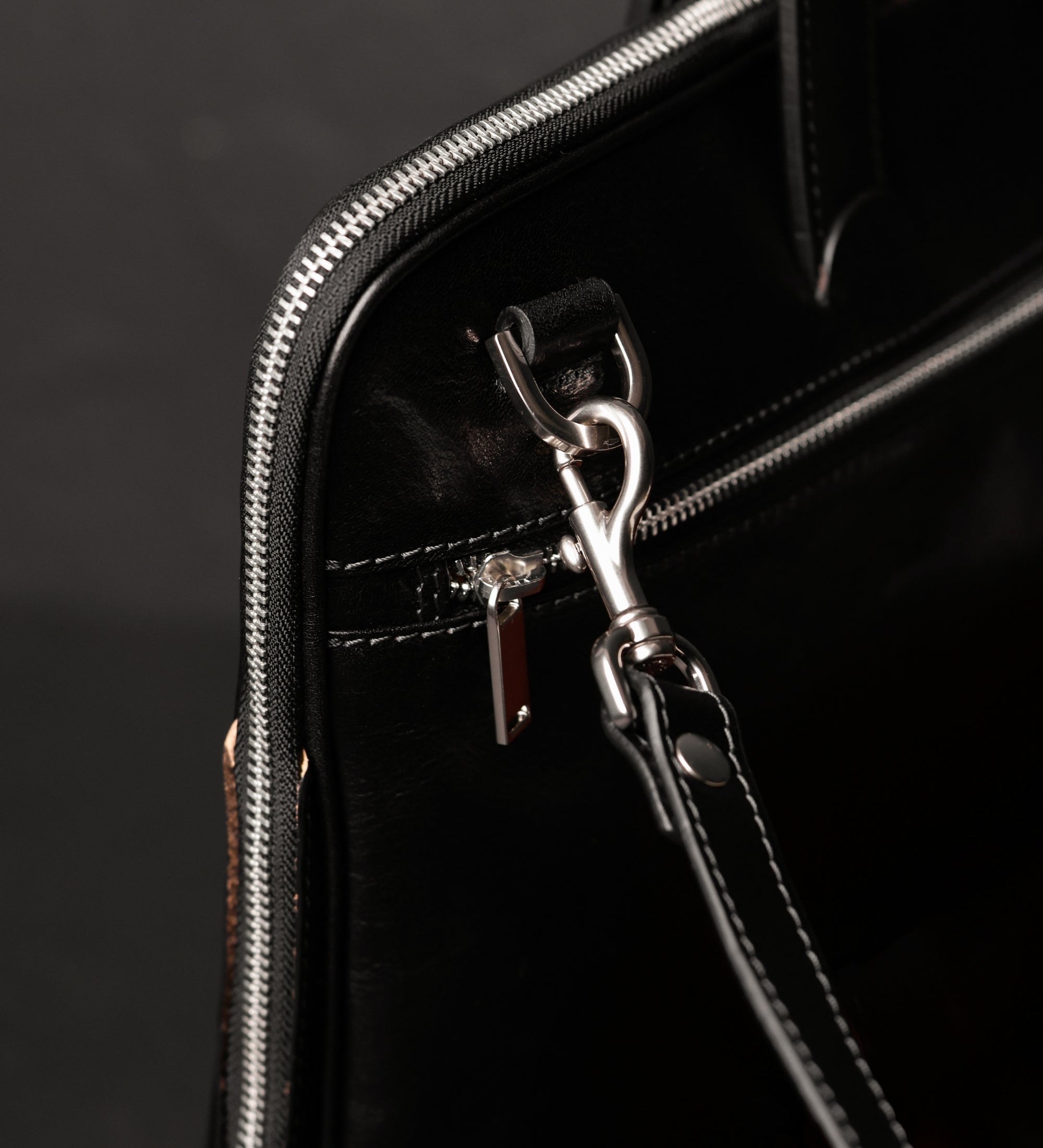 Bolso para portátil/maletín de cuero para mujer: Brave New World