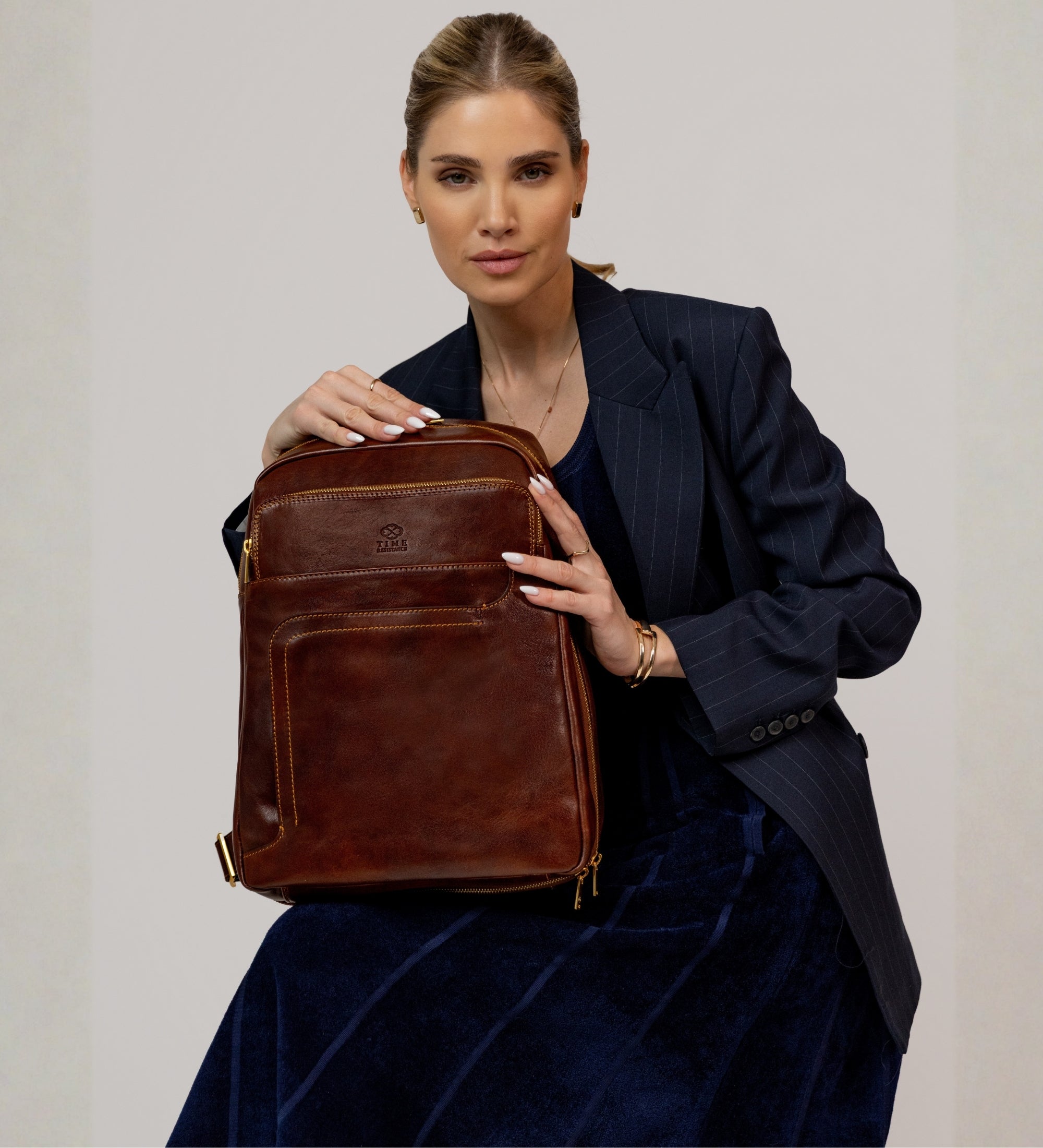 Mochila de viaje de cuero para mujer: L.A. Confidential