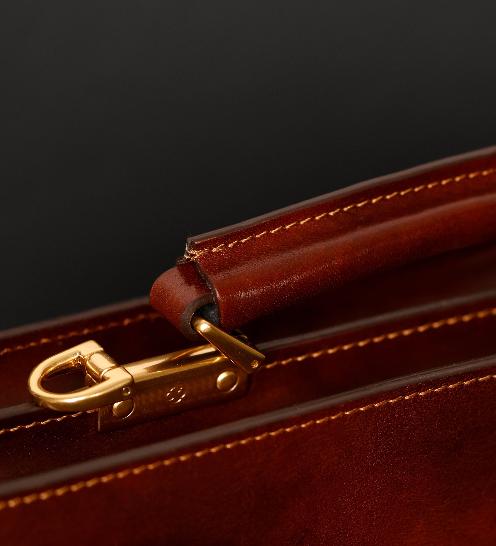 Maletín, bolso tipo satchel de cuero: The Prophet