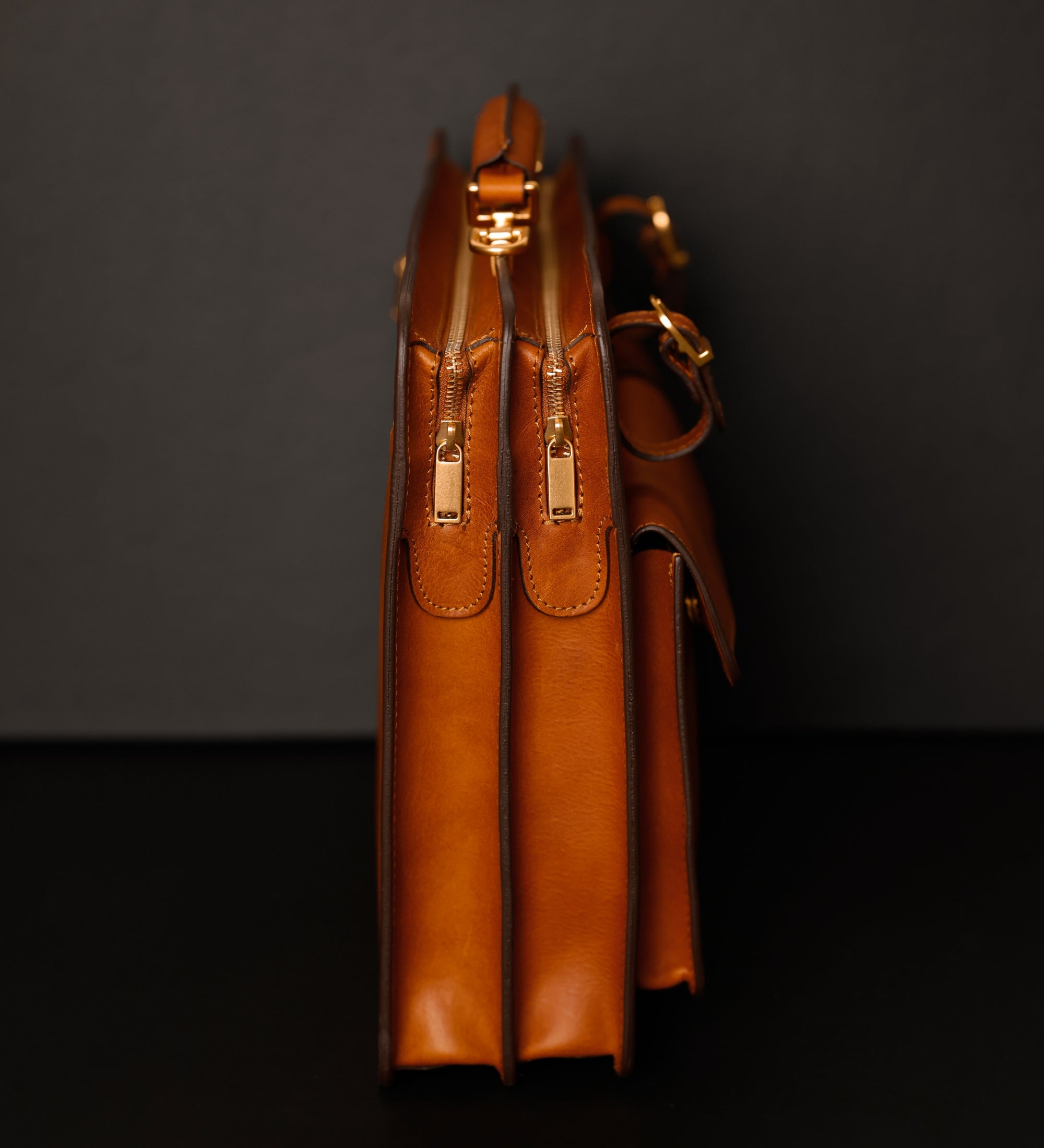 Maletín, bolso tipo satchel de cuero: The Prophet