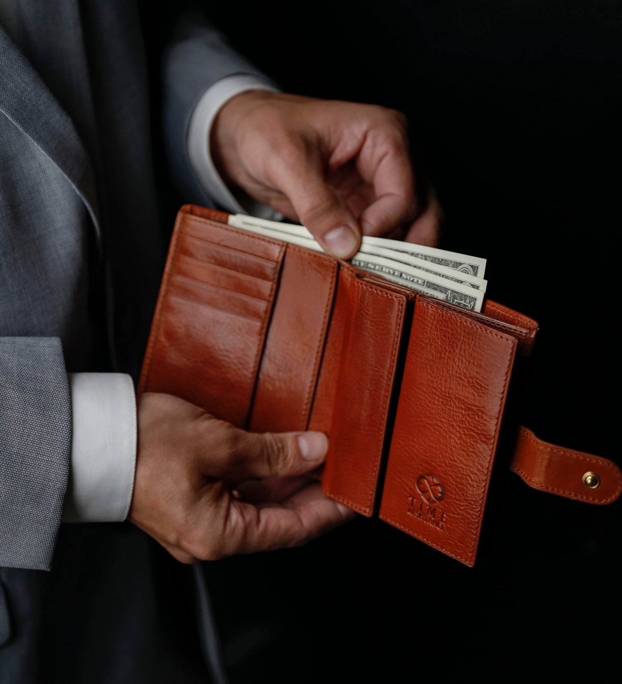 Cartera de cuero de doble compartimento y cierre a presión: Ironweed