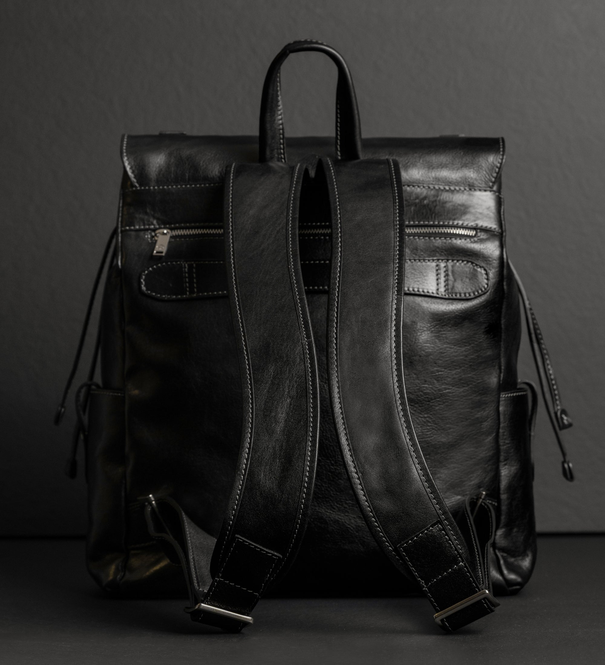Mochila de cuero: The Good Earth