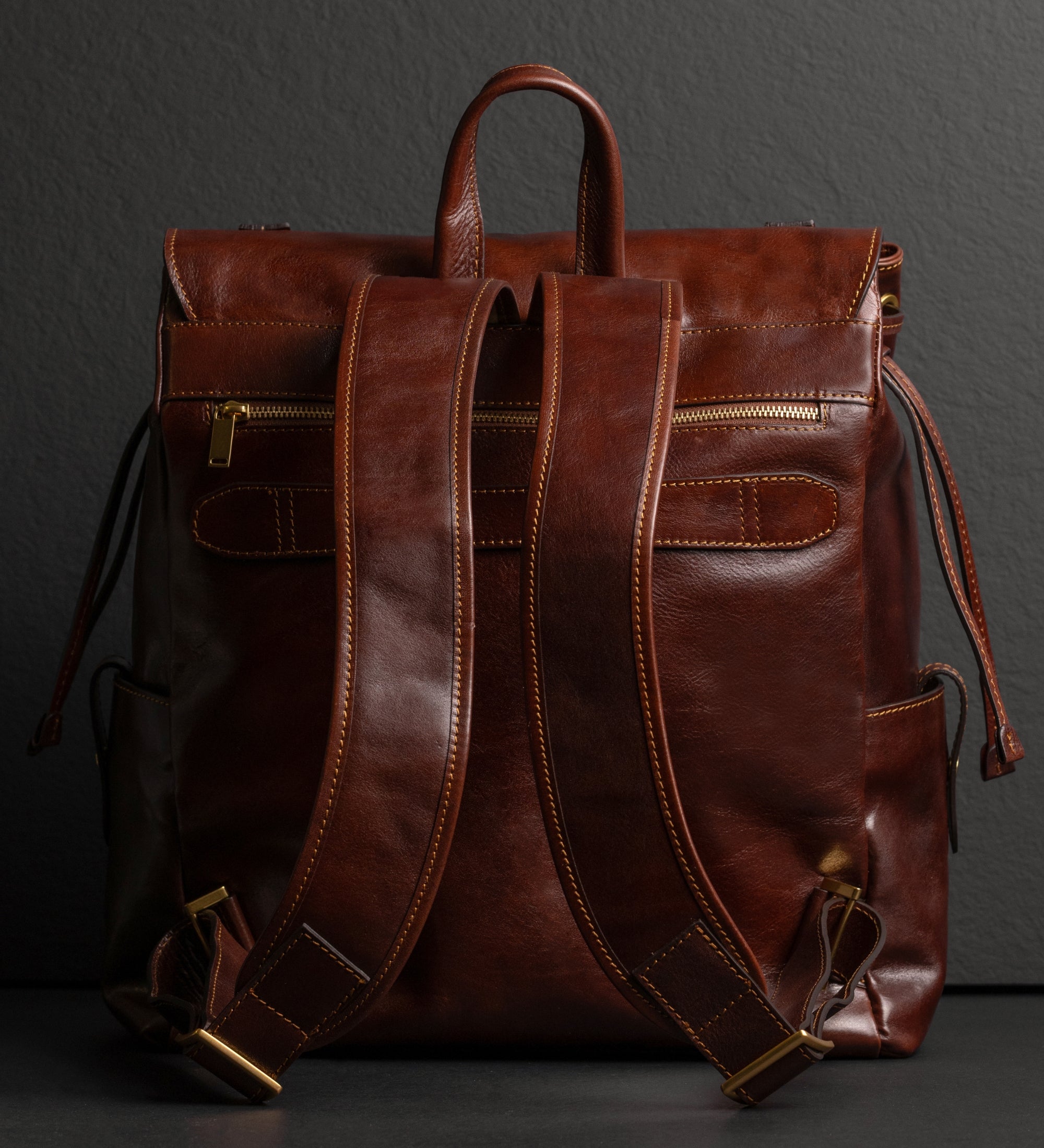 Mochila de cuero: The Good Earth