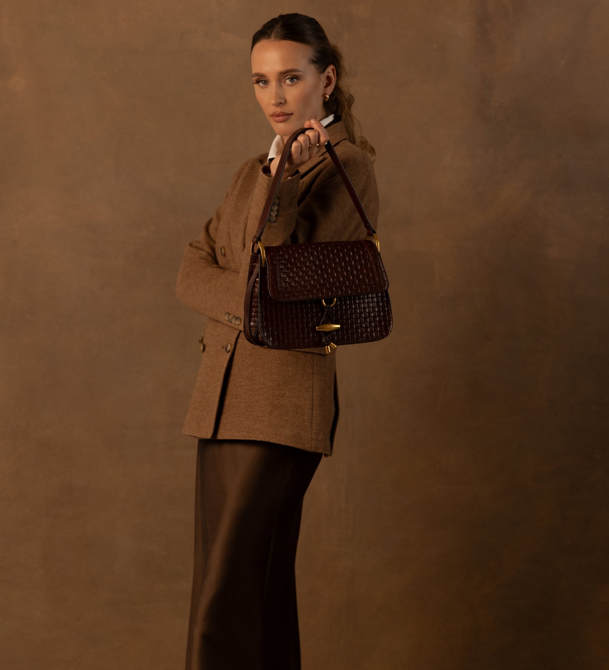 Bolso de cuero con solapa para mujer: Possession