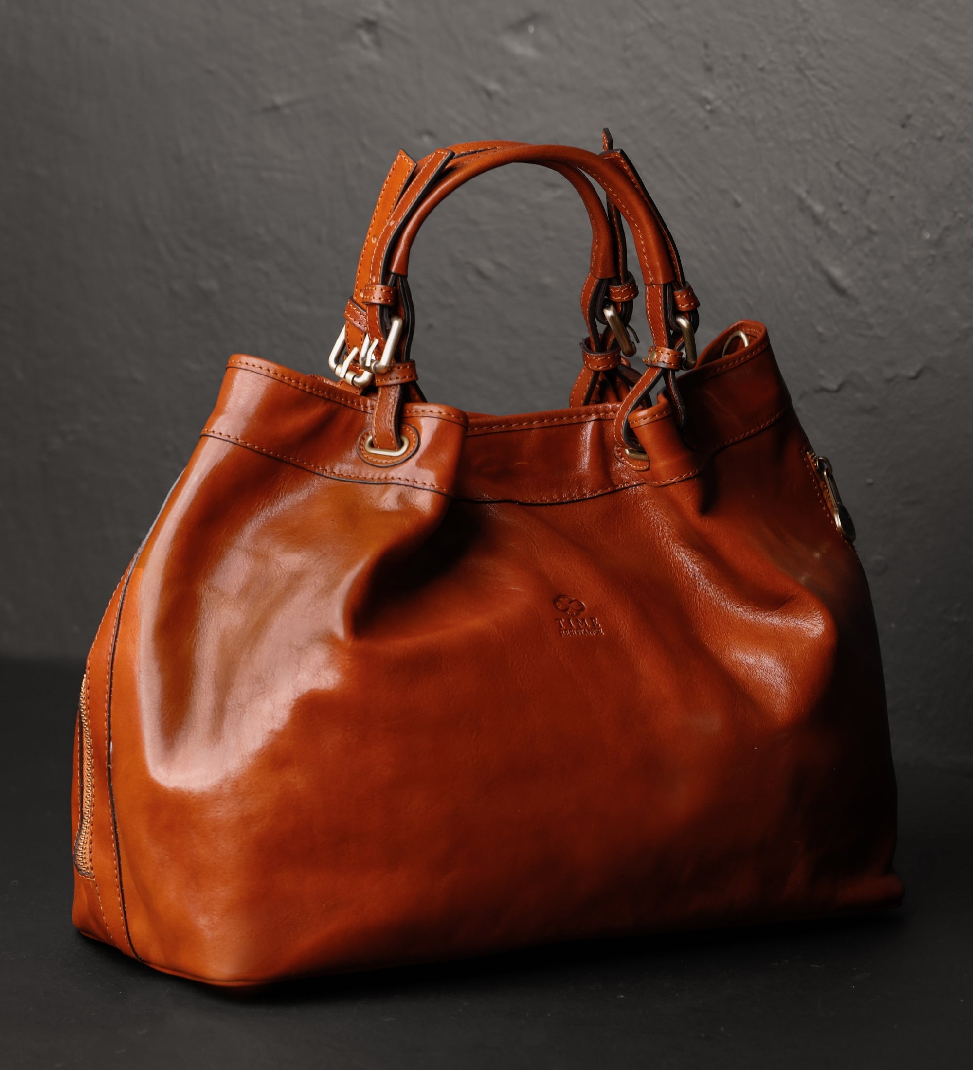 Bolso tote/bolso de mano de cuero para mujer: The Betrothed