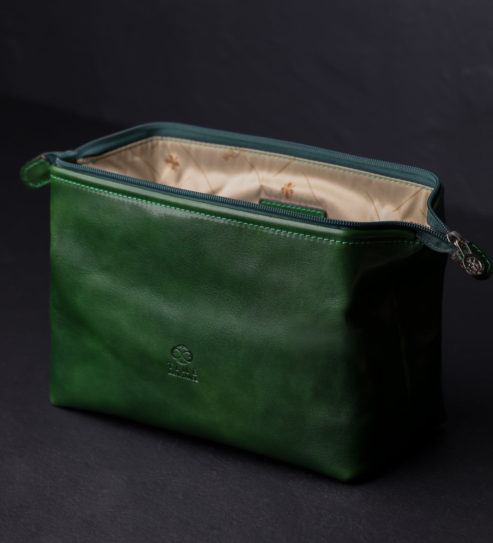 Neceser de tocador pequeño de cuero para mujer: Four Past Midnight