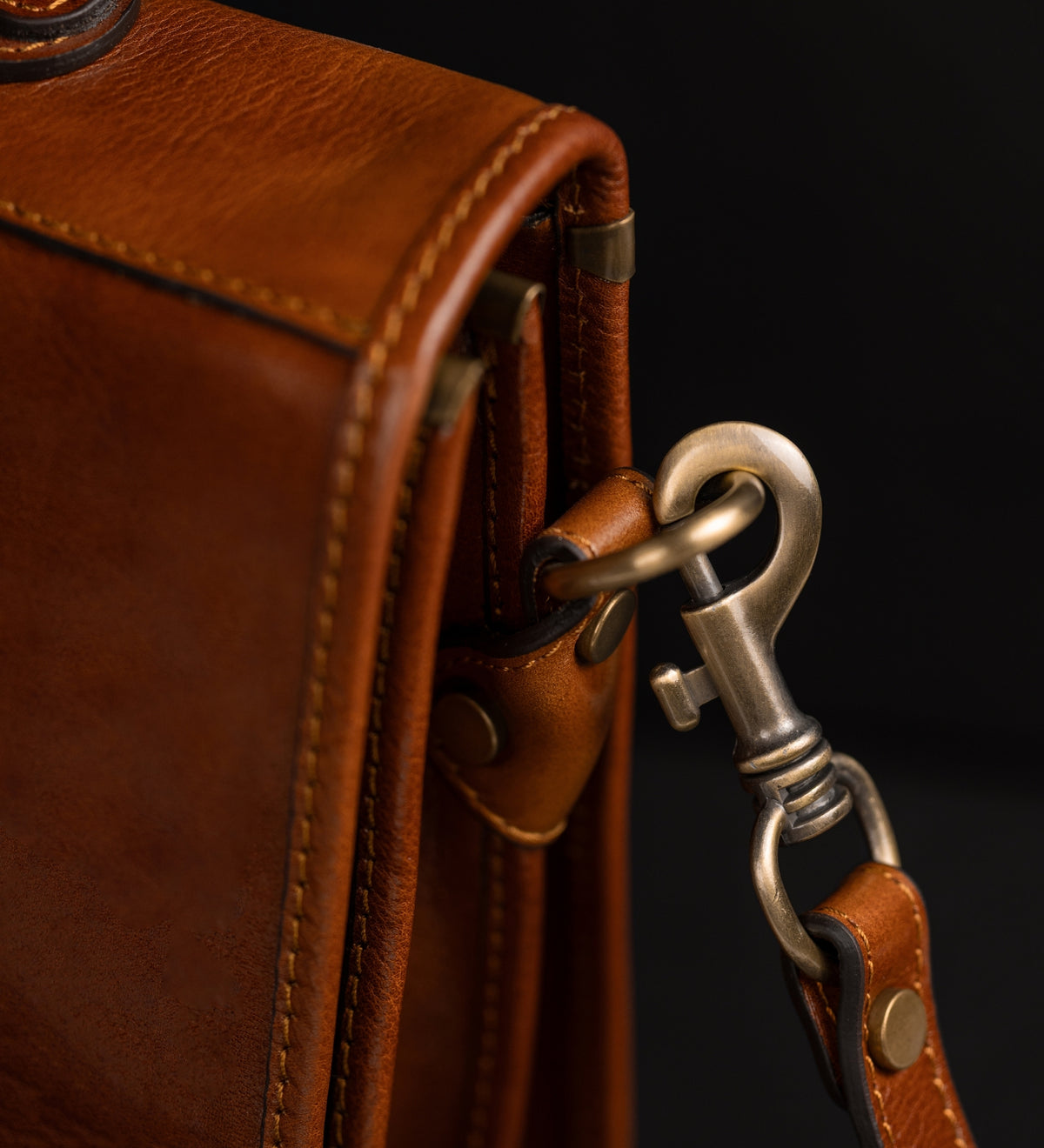 Bolso para portátil/maletín de cuero: Illusions