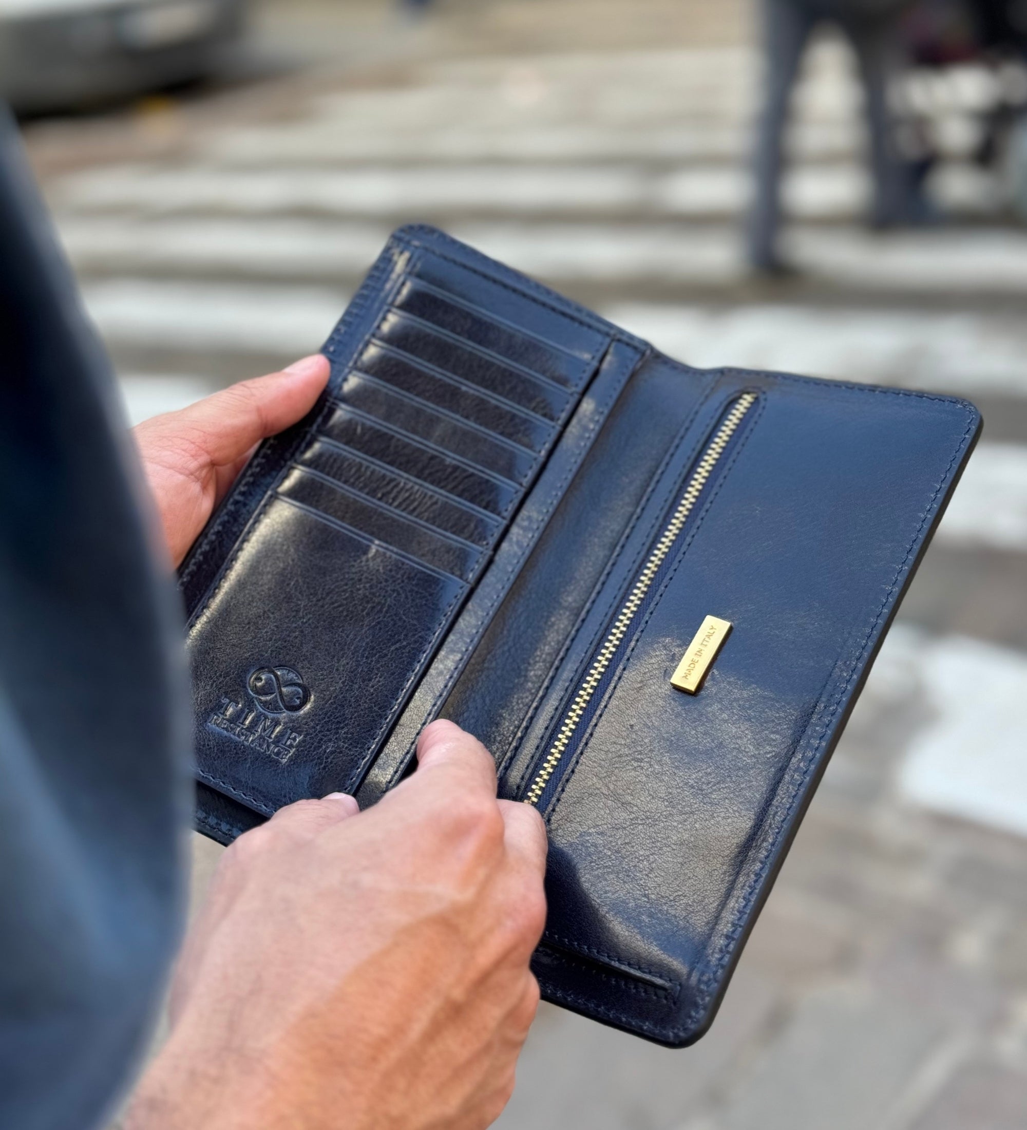 Cartera larga: The Periodic Table
